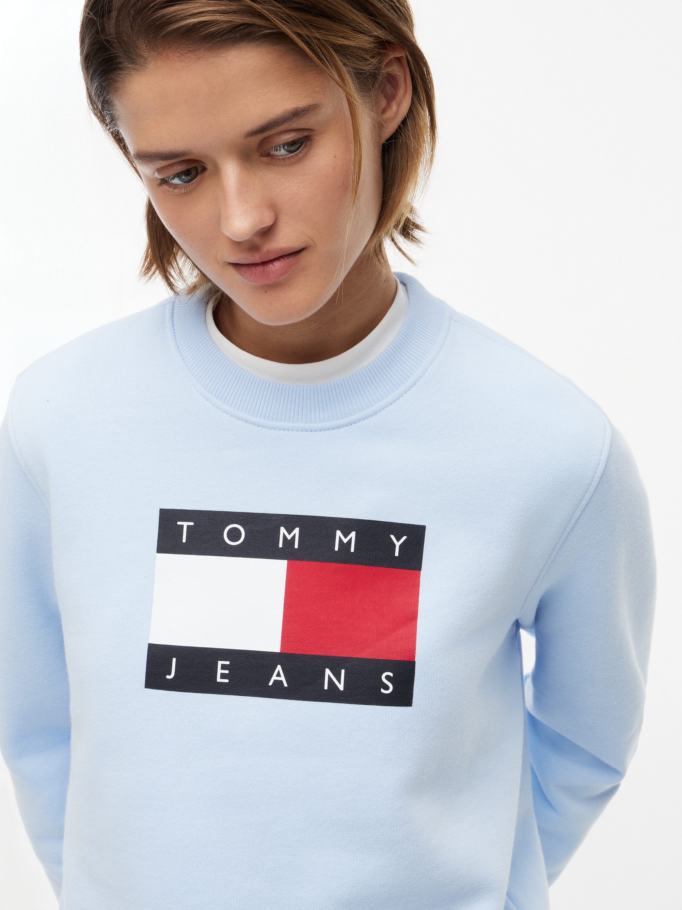 Tommy Jeans Sweatshirt TJW REG TJ FLAG CREW Baumwolle, Logodruck