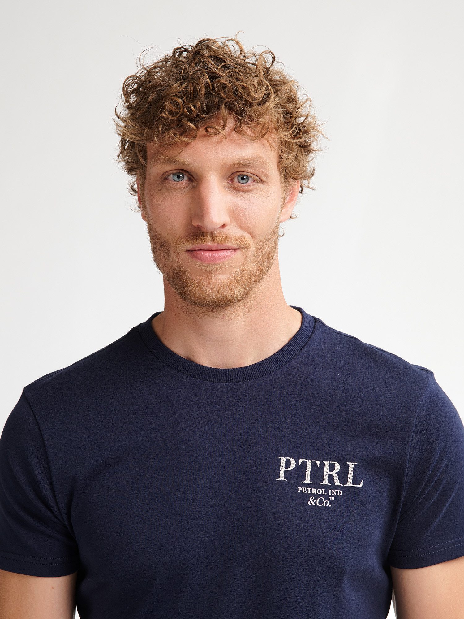 Petrol Industries T-Shirt mit Logo Schriftzug