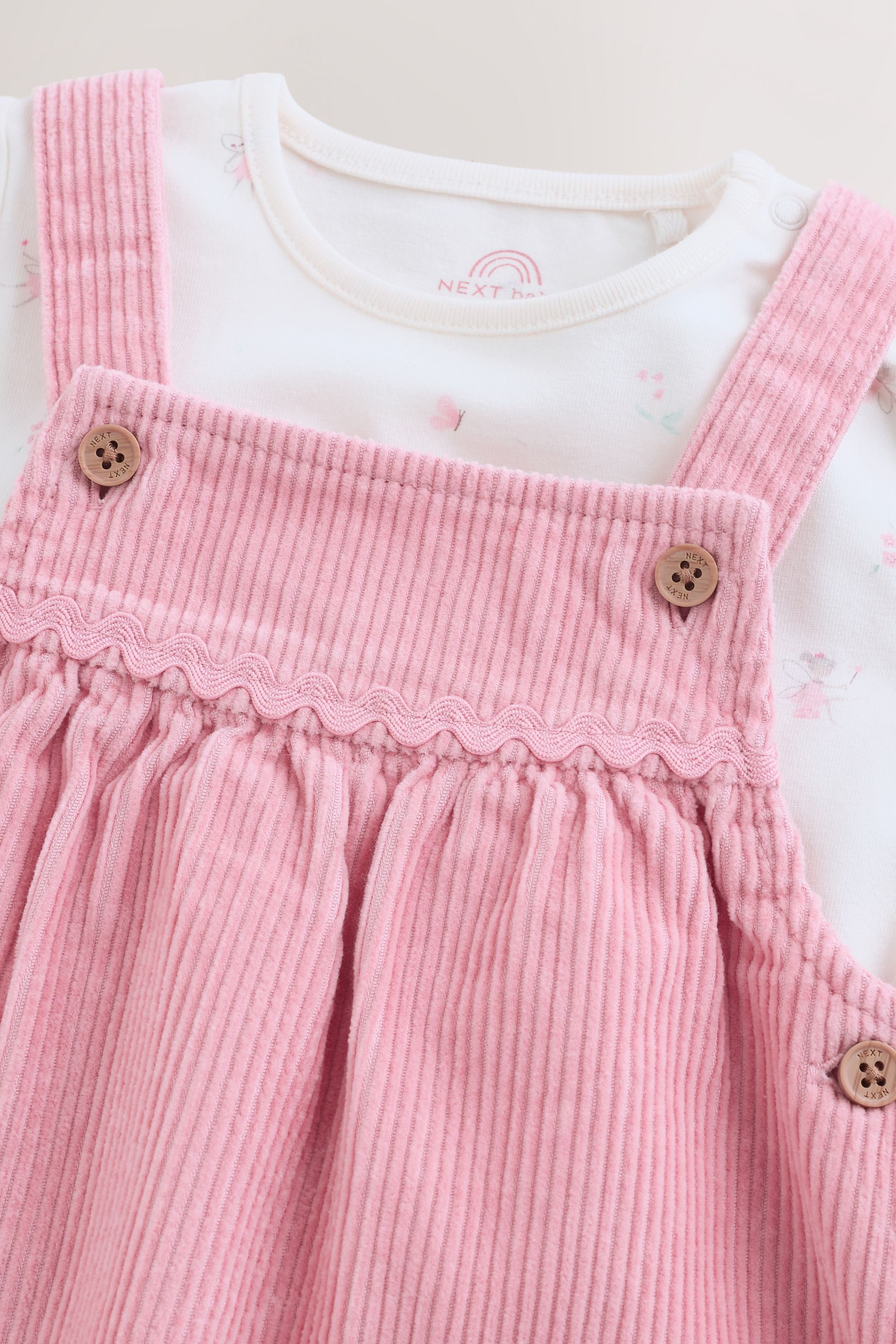 Next Latzkleid 2-teiliges Baby-Set mit Bodysuit + Trägerkleid (2-tlg) – Bild 4 von 5