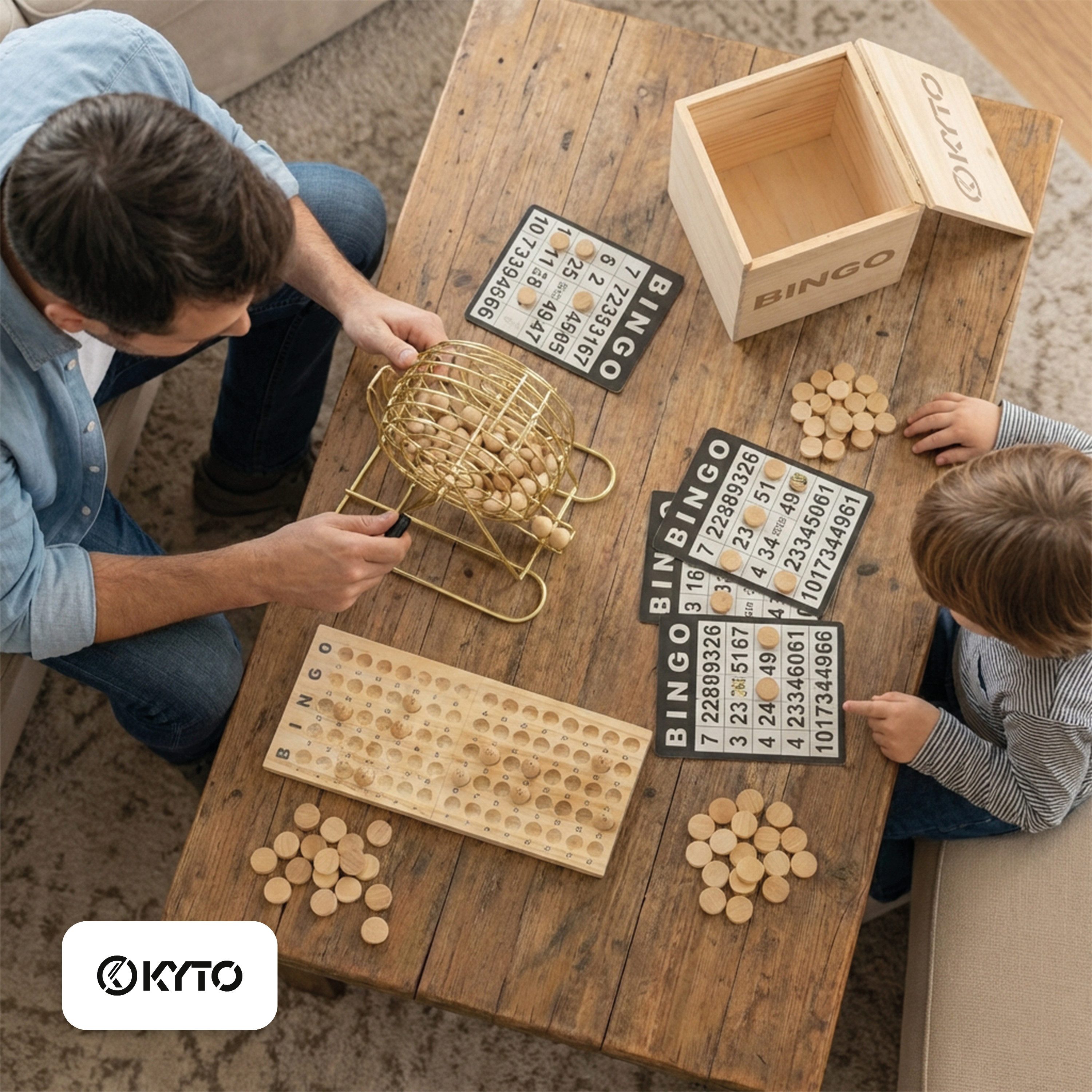 Kyto Spiel Bingo Deluxe Holzbox,150 Chips, 75 Kugeln,Spielbrett, 518 Bingokarten