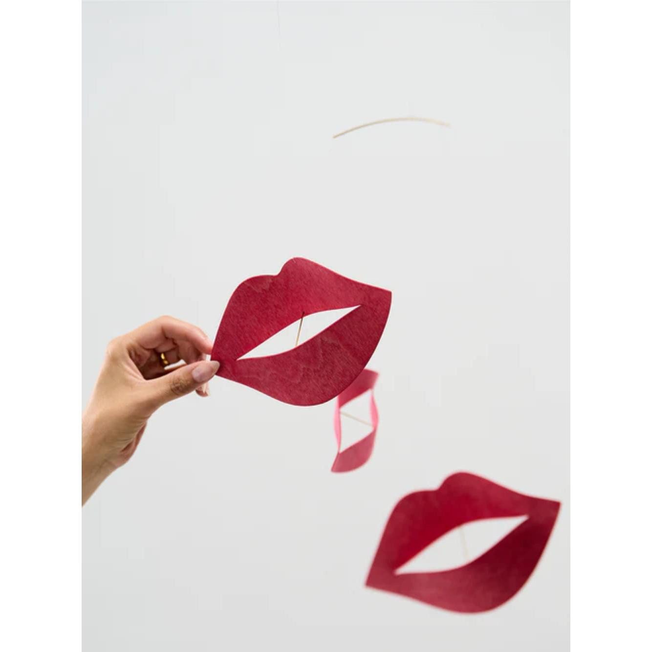 Flensted Mobiles Skulptur Mobile Kisses Rose