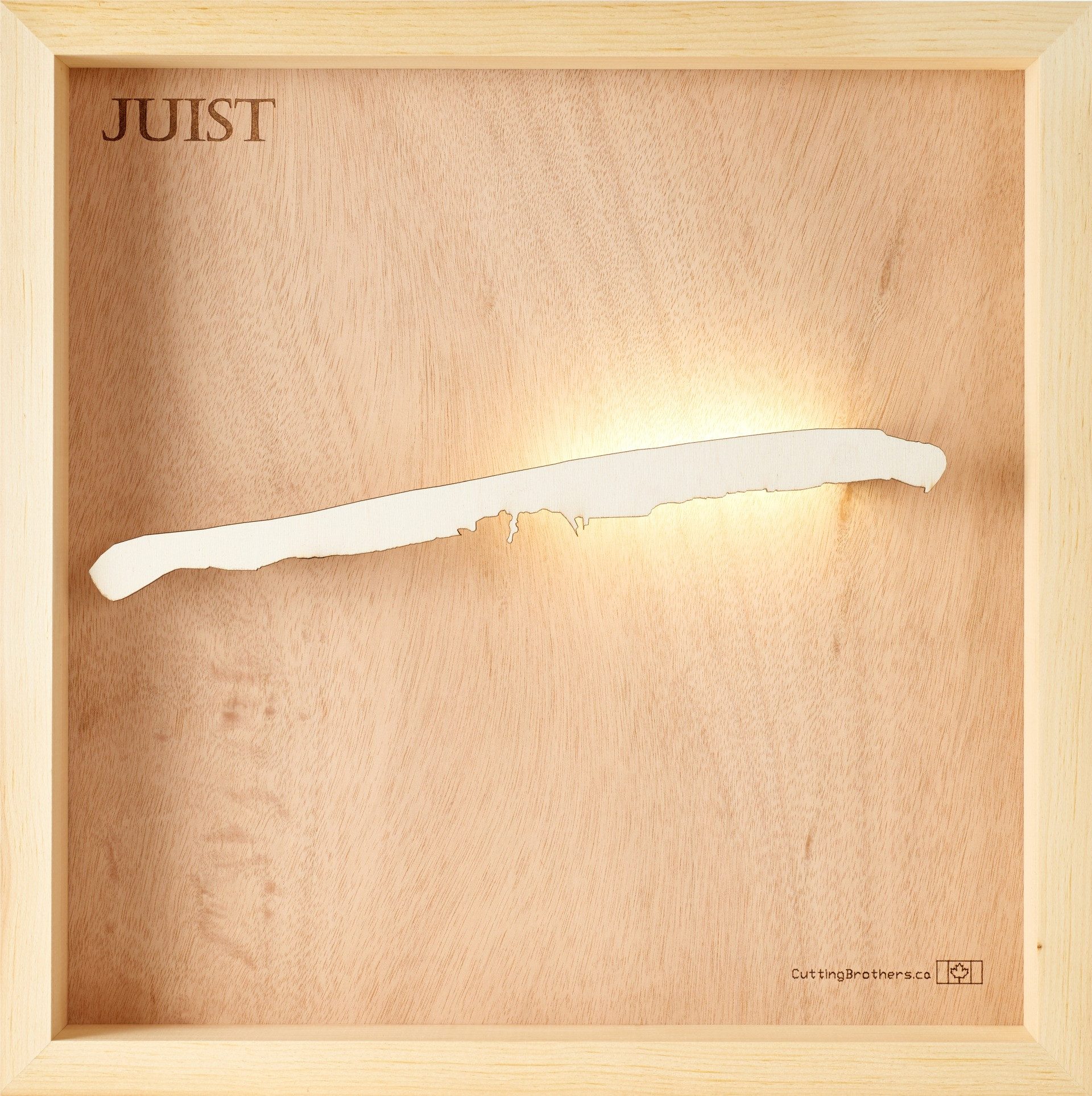 Cutting Brothers LED-Bild Juist 35x35 cm, LED-Holz-Wandkarte, mit indirekter Beleuchtung, handgefertigt aus Echtholz