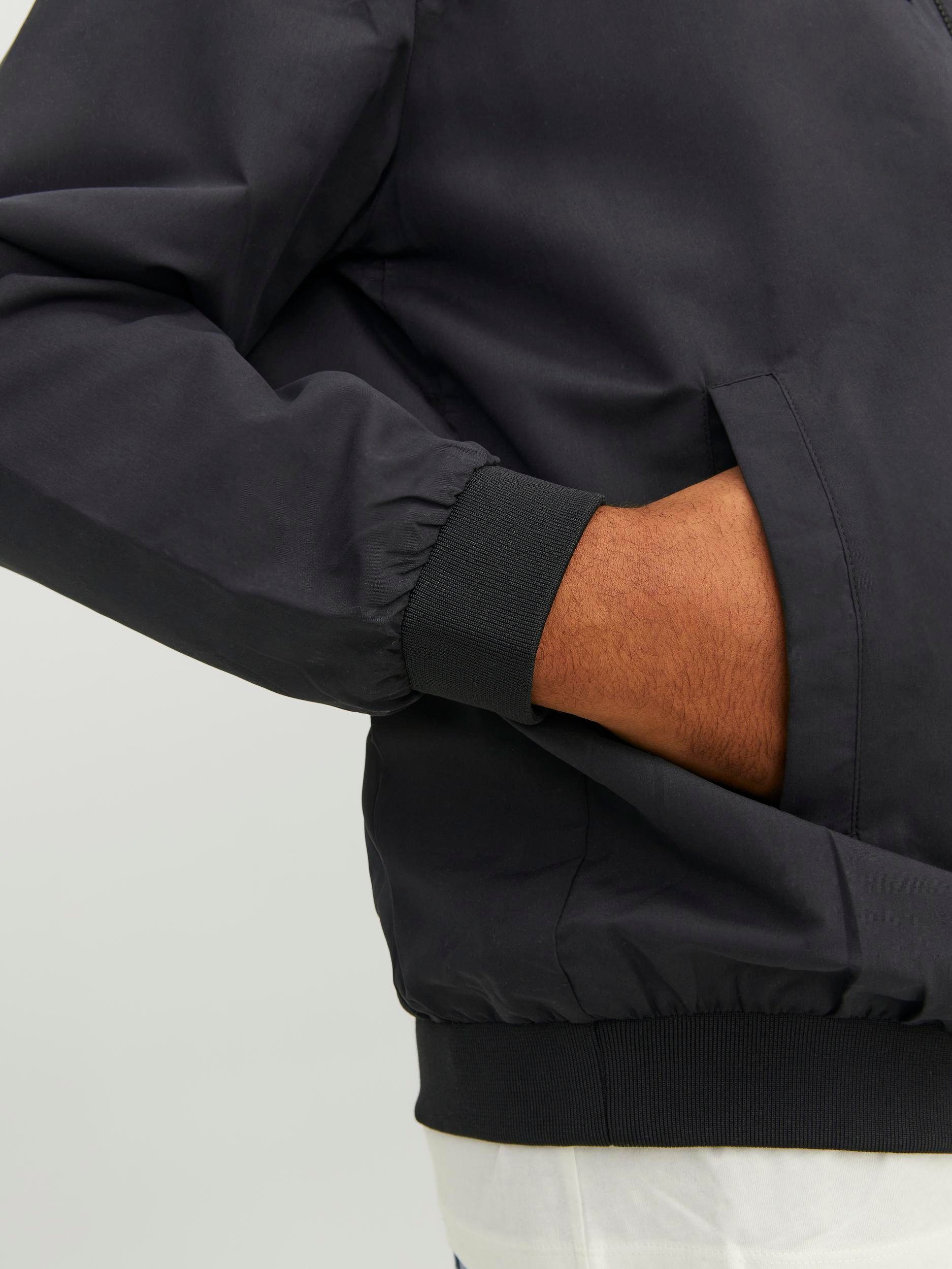 Jack & Jones PlusSize Bomberjacke JJERUSH HOOD BOMBER NOOS PLS mit Logo Schriftzug