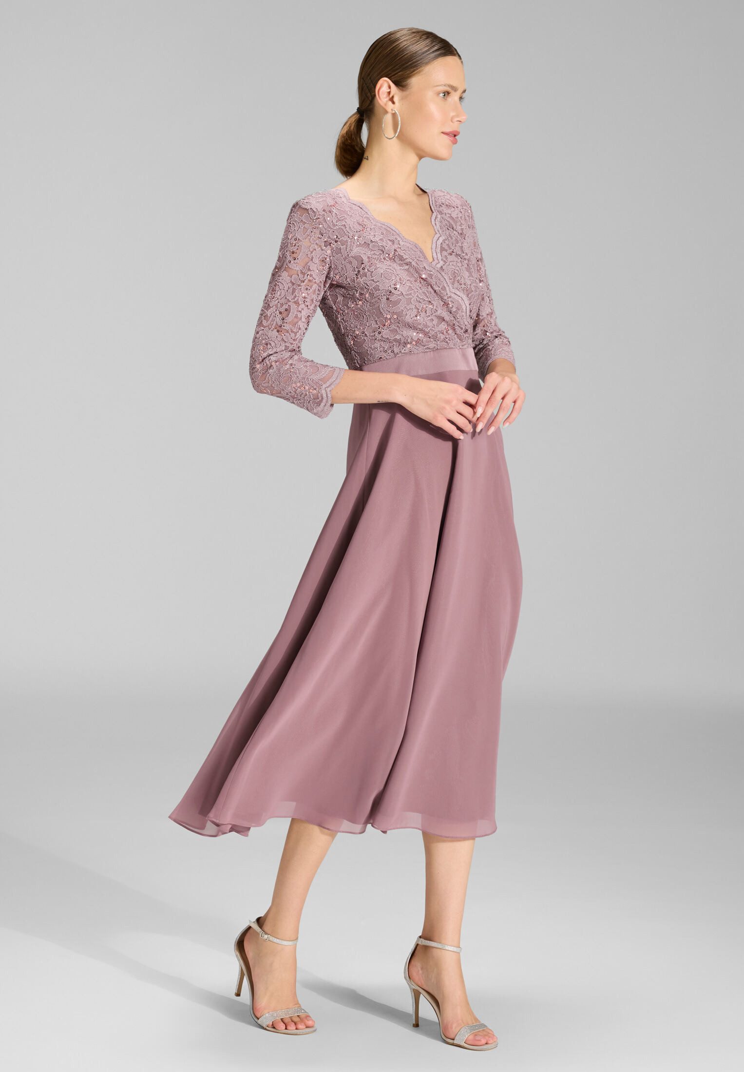 SWING Cocktailkleid - Cocktailkleid aus Material-Mix Taillierte Passform mit ausgestelltem Rockteil – Bild 5 von 5