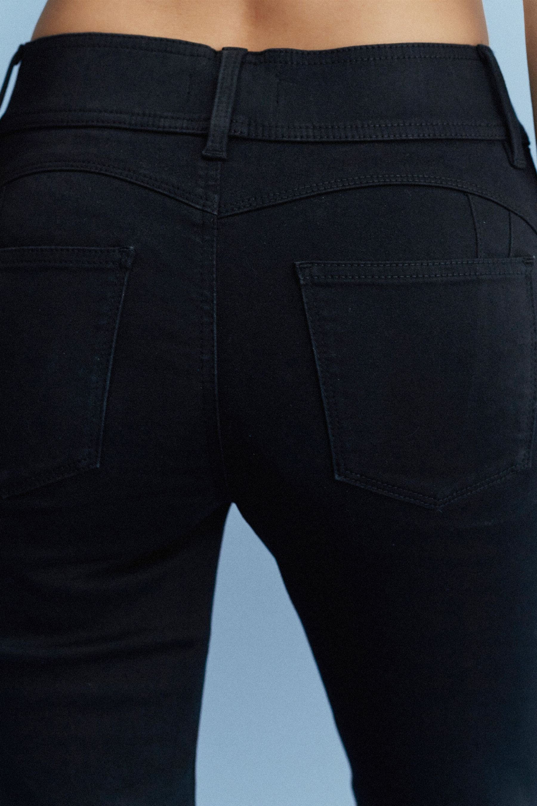 Black Fit Figurformende Denim-Leggings Slim Jeansleggings Next (1-tlg)