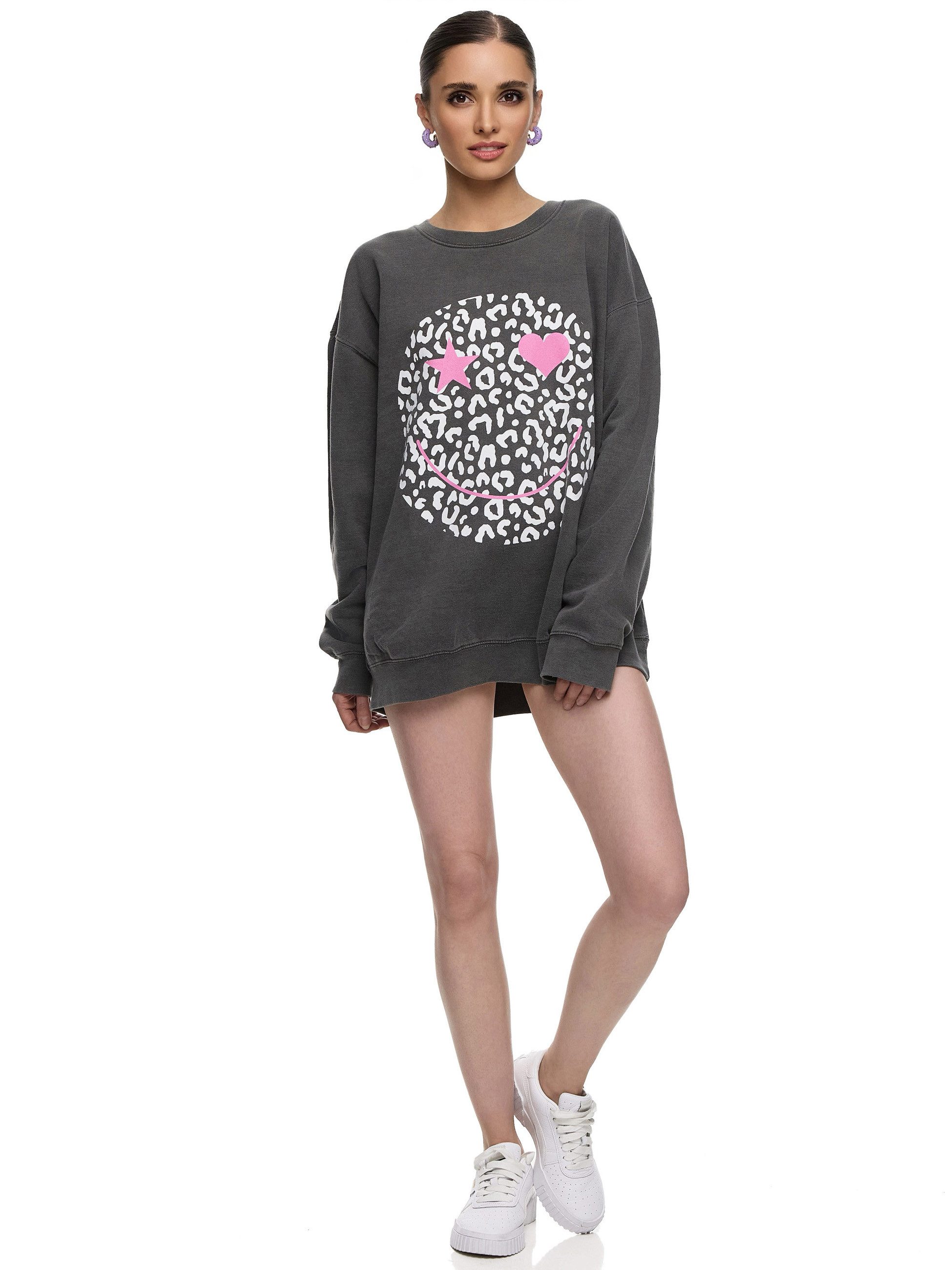 Worldclassca Sweatshirt Worldclassca Oversized Sweatshirt Happy günstig online kaufen