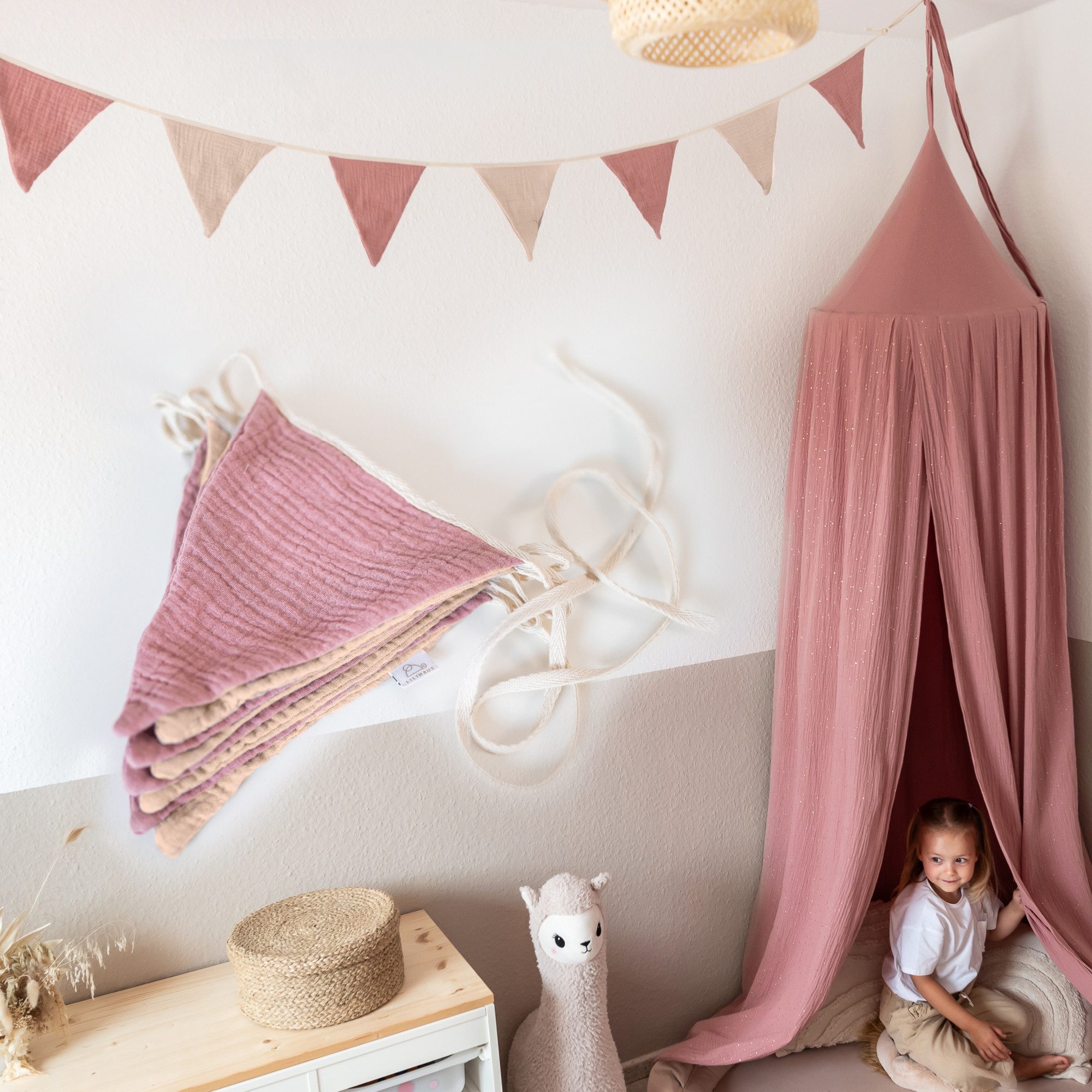 lilimaus Wimpelkette Sternenkette für Kinderzimmer - handgenähte Stoff-Girlande, handgefertigte Stoff-Girlande ca. 300 cm - Wimpel oder Sterne von lilimaus