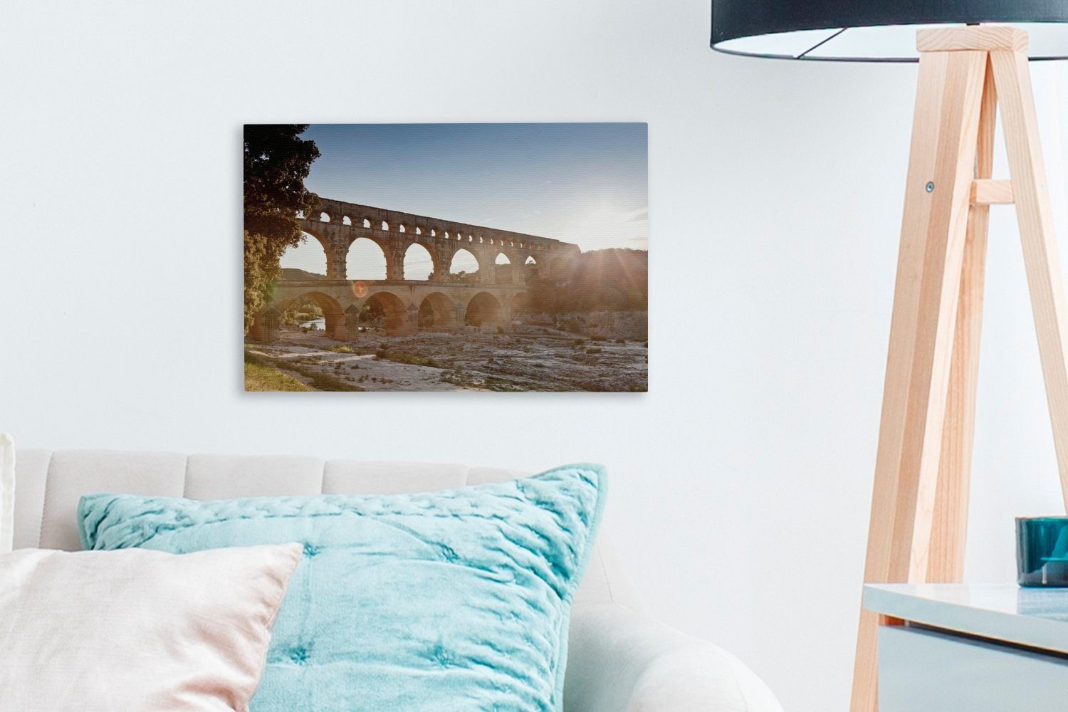 OneMillionCanvasses® dem du Gard (1 über Pont Wanddeko, Fantastischer Wandbild Leinwandbild 30x20 Frankreich, Leinwandbilder, Aufhängefertig, cm Sonnenuntergang St), in