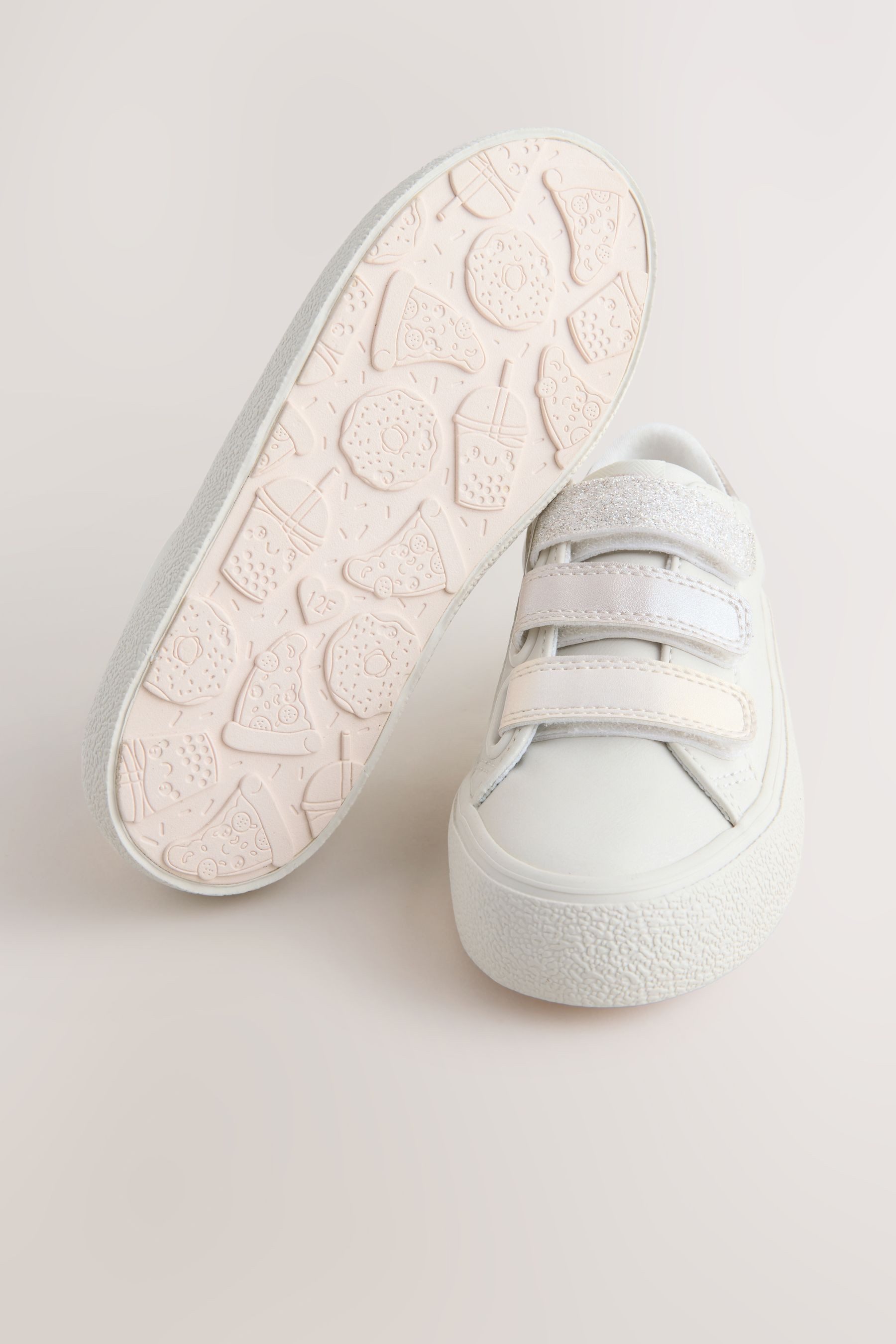 Next Sneaker mit Klettverschluss Sneaker (1-tlg)