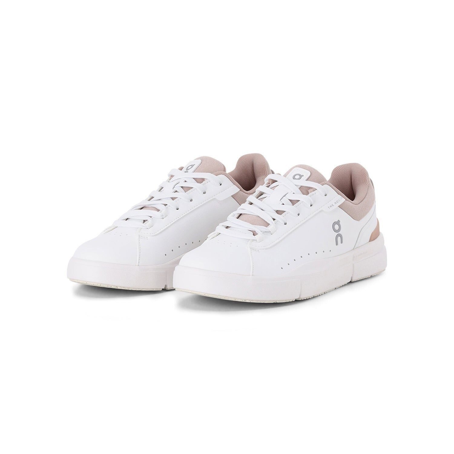 ON RUNNING The Roger Advantage Sneaker