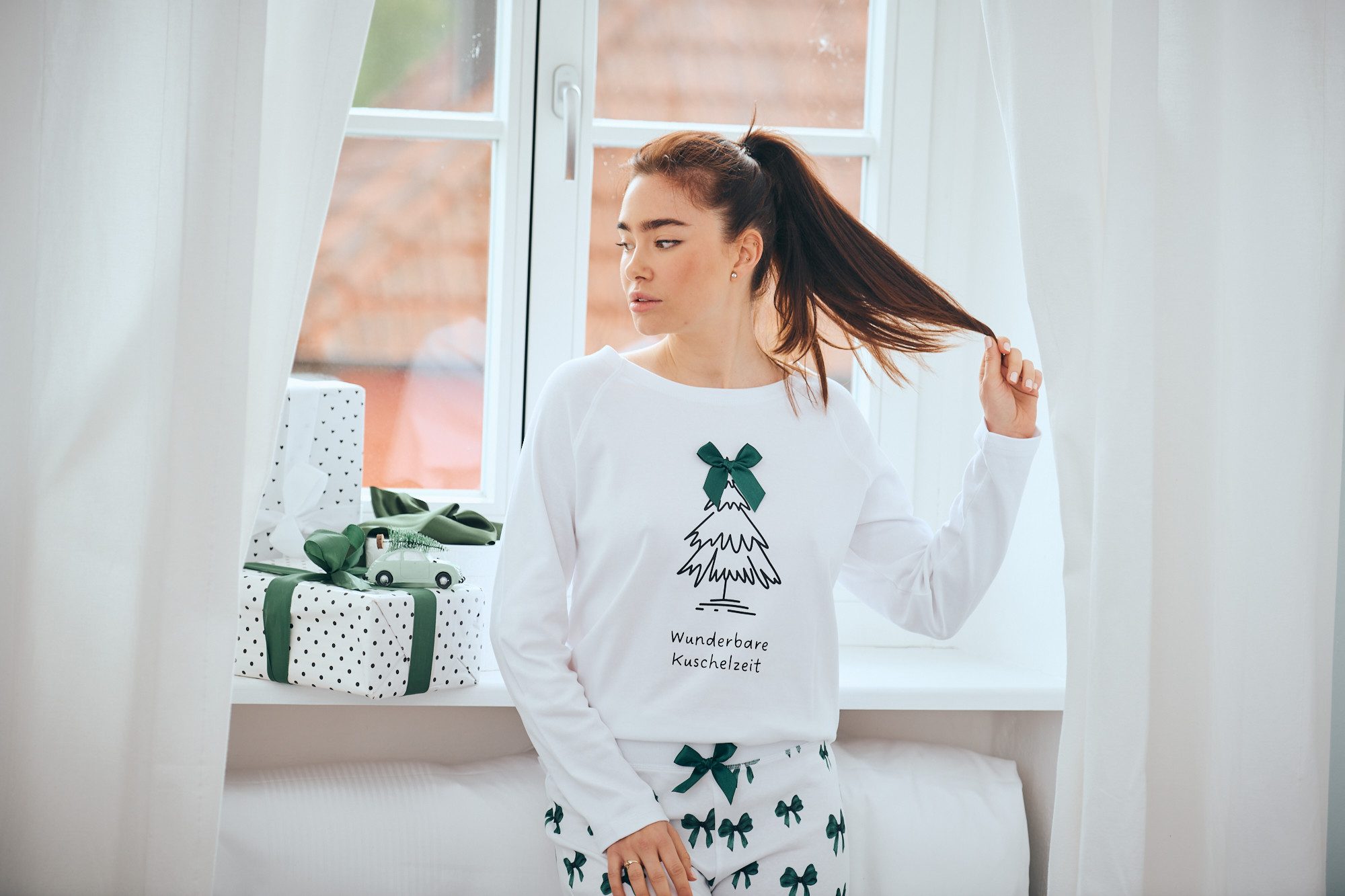 Louis & Louisa Pyjama Louis und Louisa Damen Pyjama mit "Tannenbaum Druck"