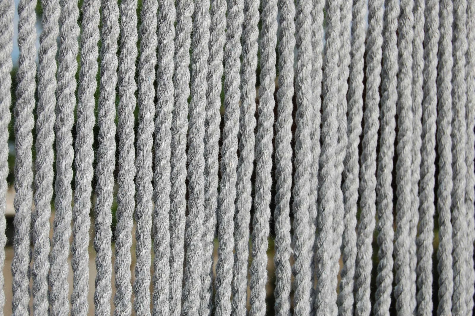 La Tenda Türvorhang CASA TOULON 2 Seilvorhang grau, Ösen, halbtransparent, 90 x 210 cm, Kunststoff - Schrauben inklusive