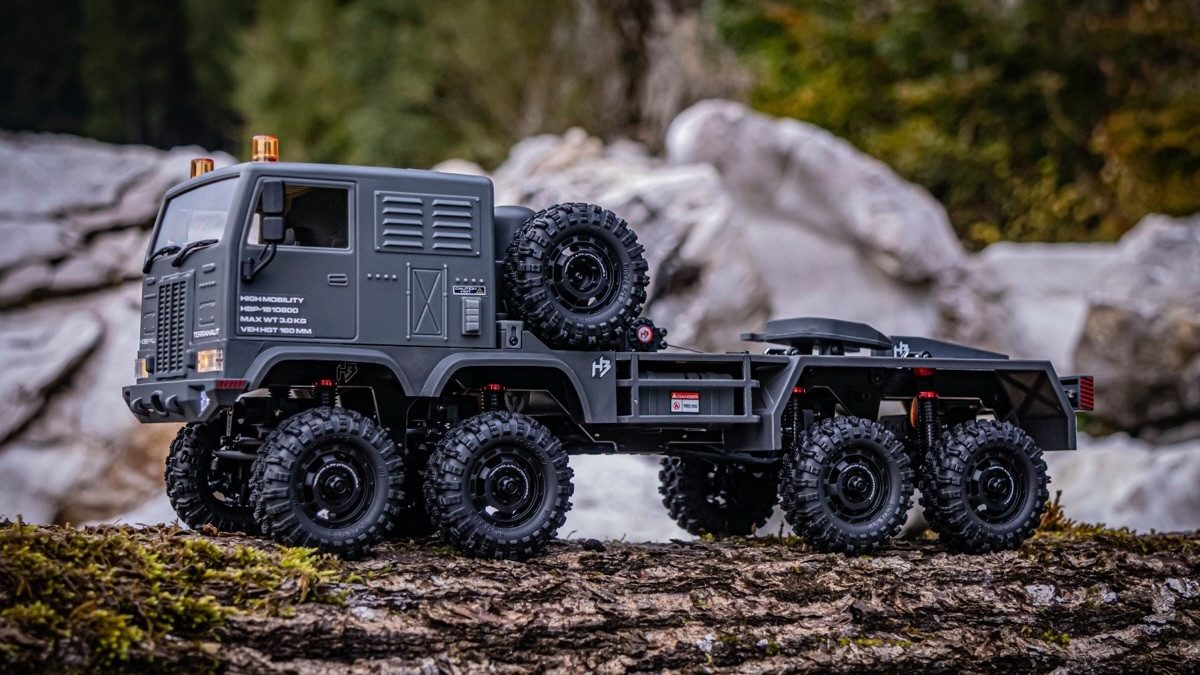 Absima RC-Truck Hobby Plus 1:18 Offroad-Truck CR-18P 8X8 Terranaut 4-Achser (Set, inkl. 2.4 GHz Fernsteuerung, 2S Fahrakku und USB Ladekabel), mit getrennt voneinander lenkbaren Vorder- und Hinterachsen