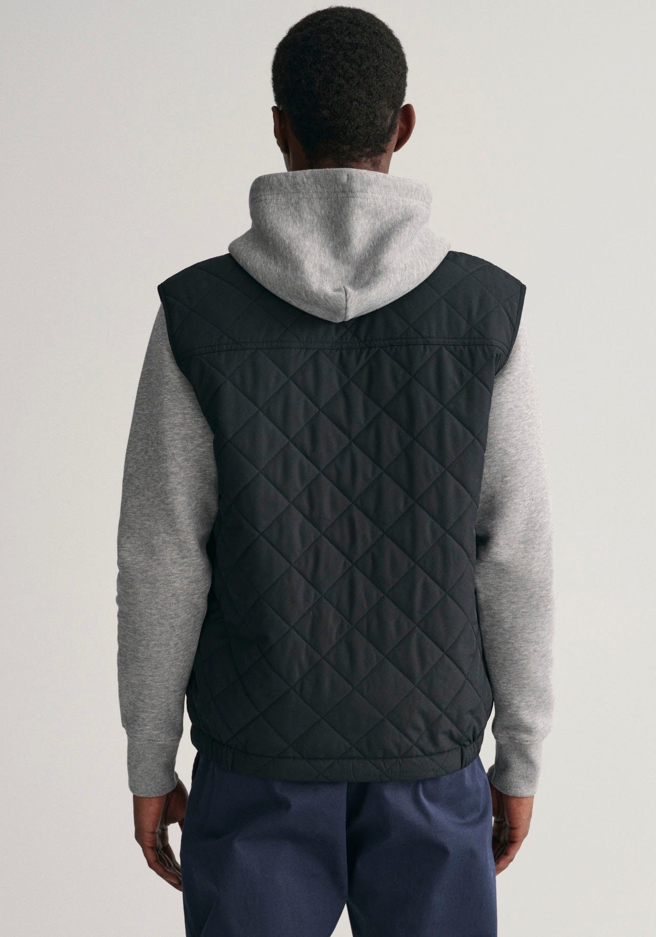 WINDCHEATER Black Steppweste QUILTED recyceltem Wattierung Gant mit aus Polyester VEST