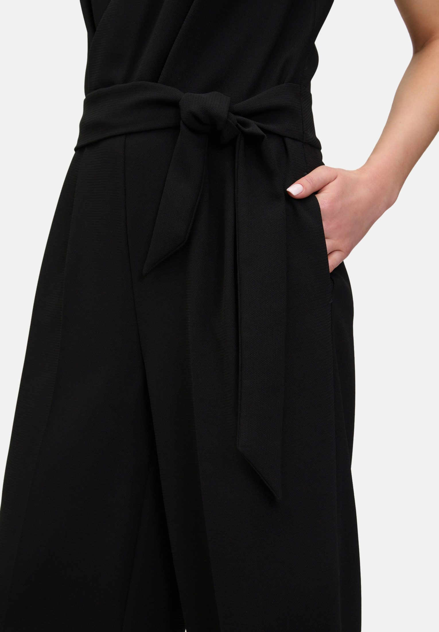 Betty&Co Overall Damen ohne Arm (1-tlg) Falten