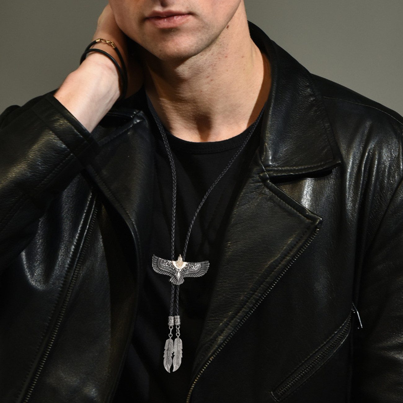 KARMA Krawatte Bolo Krawatte Herren Western Stil Adler Federn 110 cm verste günstig online kaufen