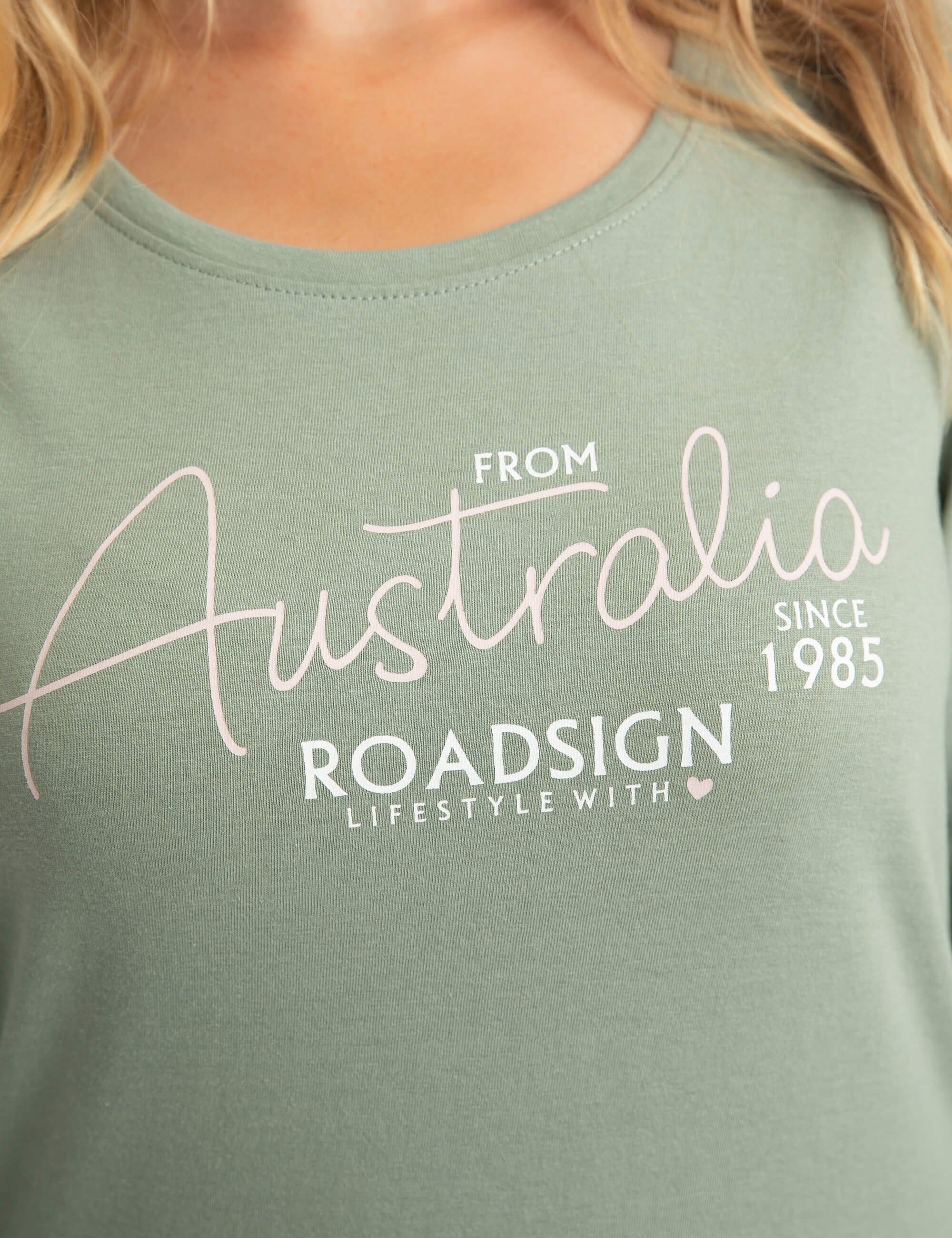 aus Vorderseite Australia und Baumwolle Sweater Gruen auf Rundhalsausschnitt, mit ROADSIGN (1-tlg) 100 Langarmshirt der Aufdruck australia Prozent