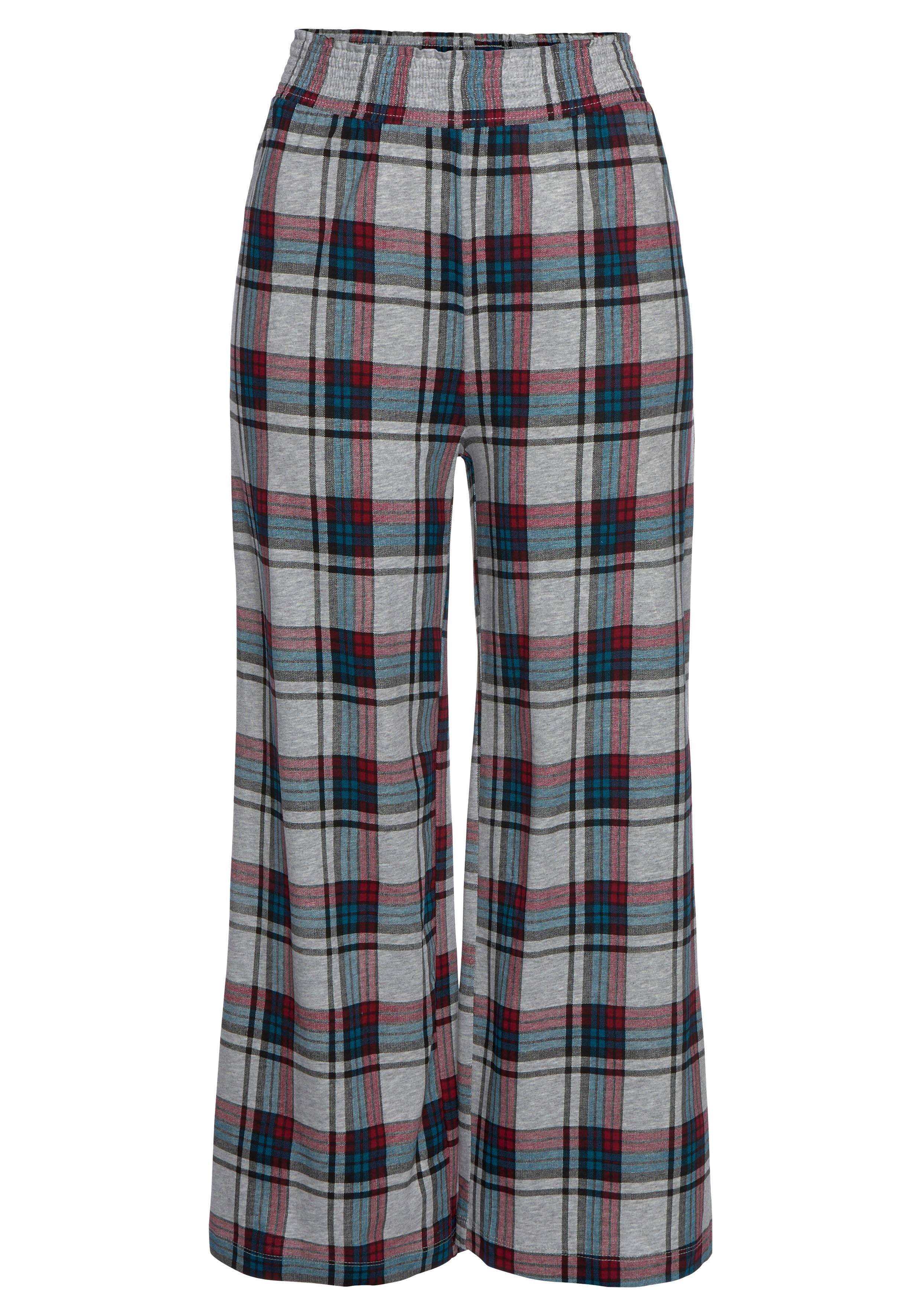 s.Oliver Pyjamahose im Allover-Muster mit elastischem Bund. € 24,99