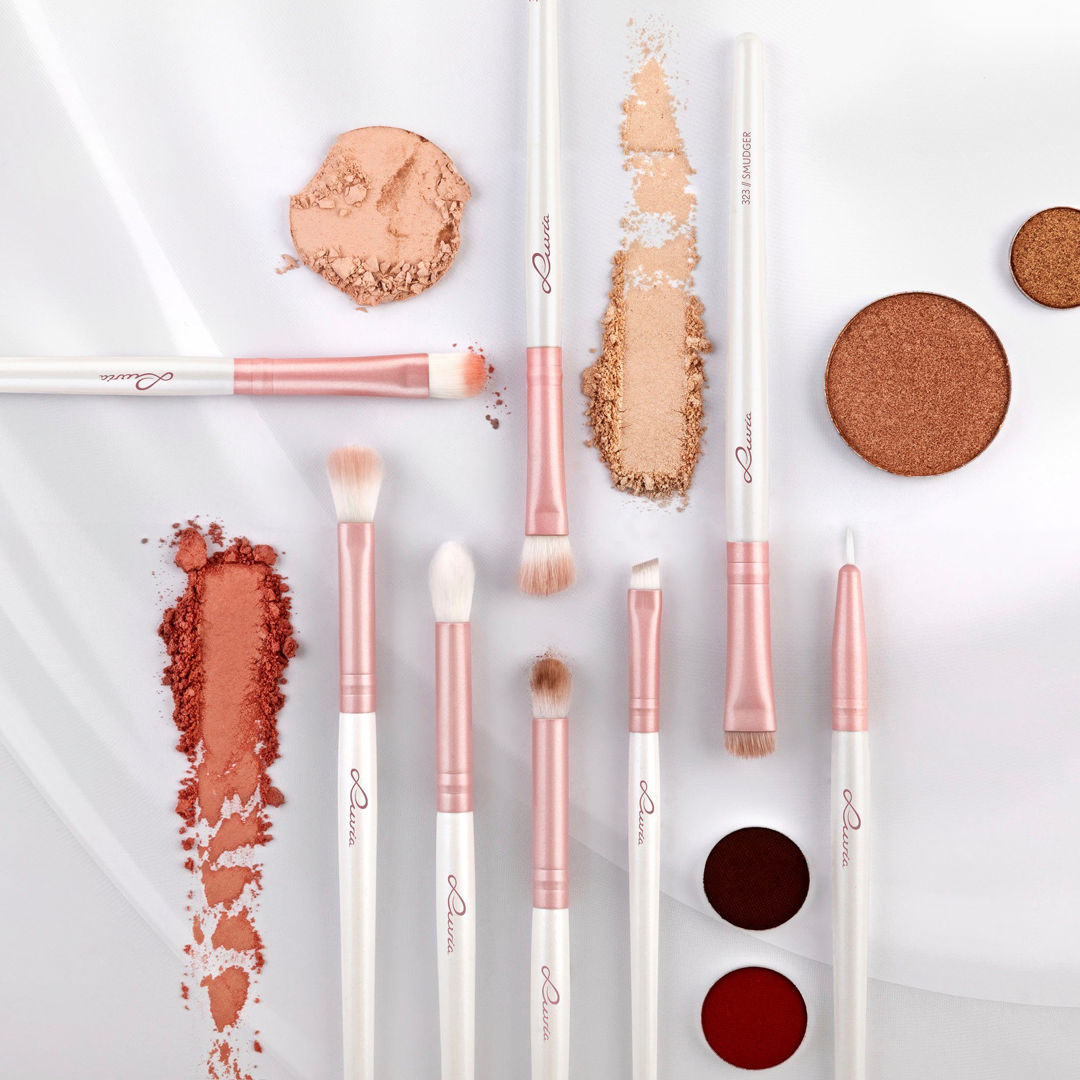 Luvia Cosmetics Kosmetikpinsel-Set ALL EYE WANT, 8 tlg., Nurai-Pinselhaar, vegan und hautfreundlich, verliert keine Haare.