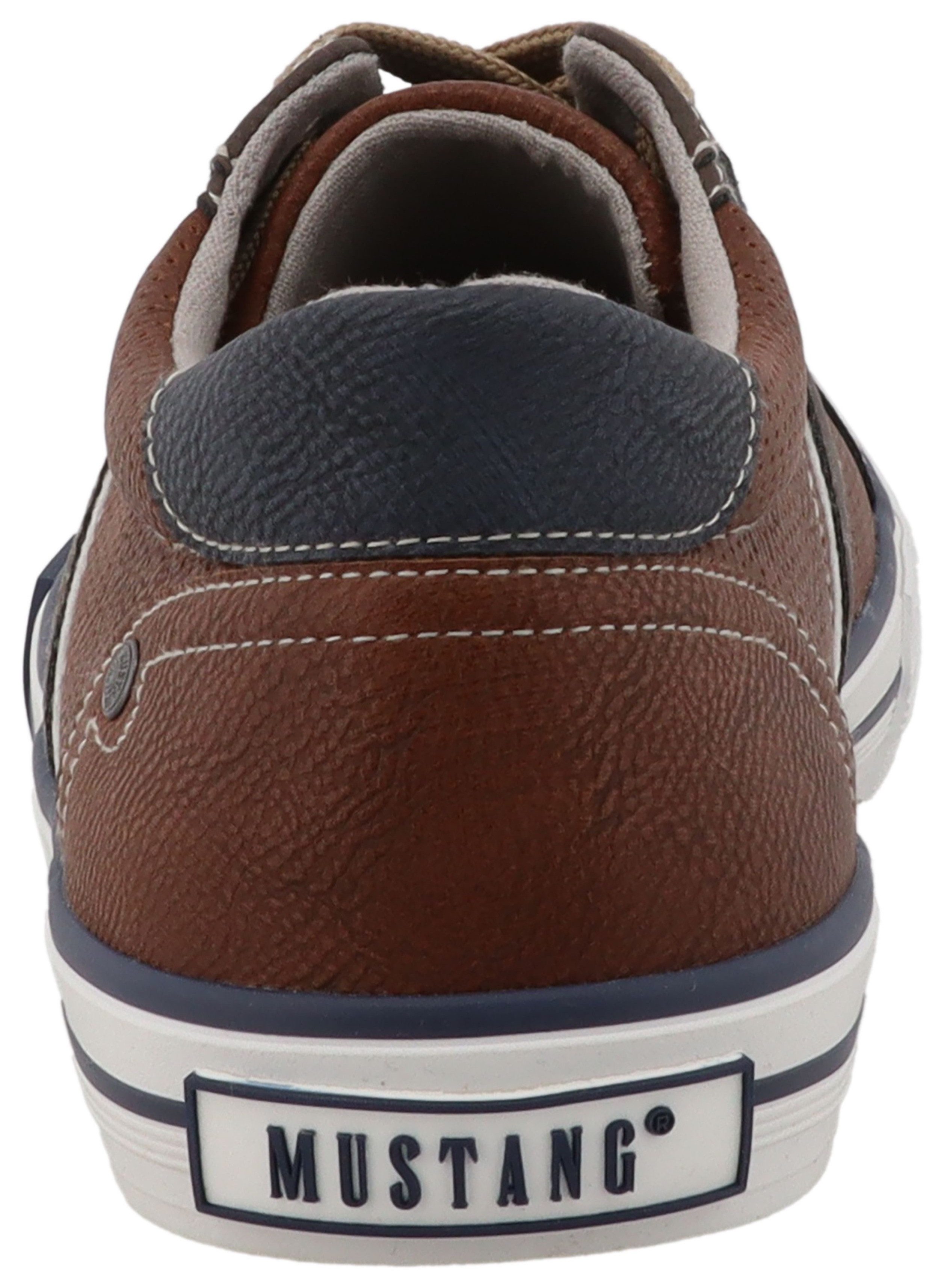 Mustang Shoes Calogero Sneaker Freizeitschuh, Halbschuh, Schnürschuh mit Kontrastbesätzen