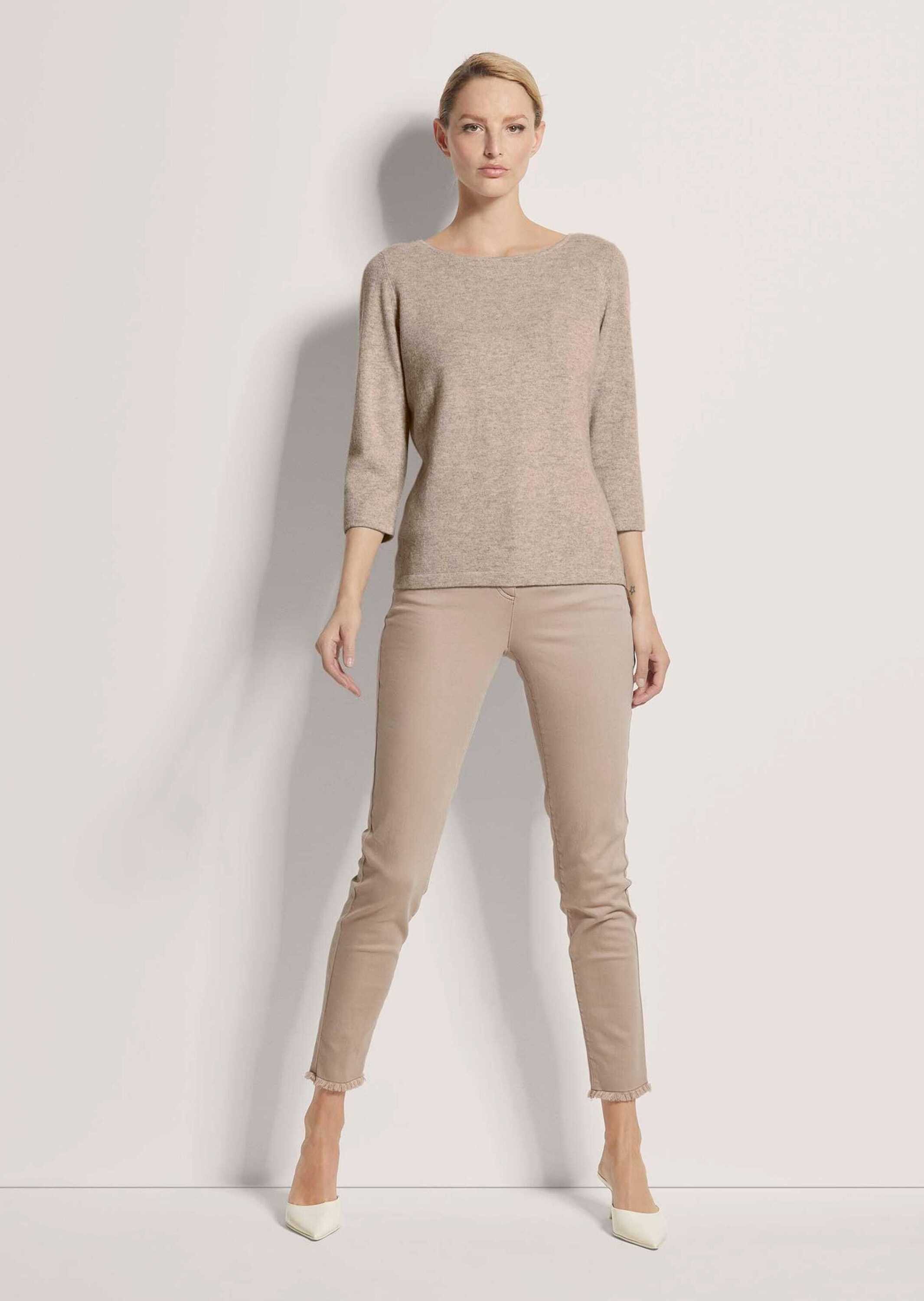 MADELEINE Strickpullover Schlichter Feinstrickpullover mit U-Boot-Ausschnit günstig online kaufen