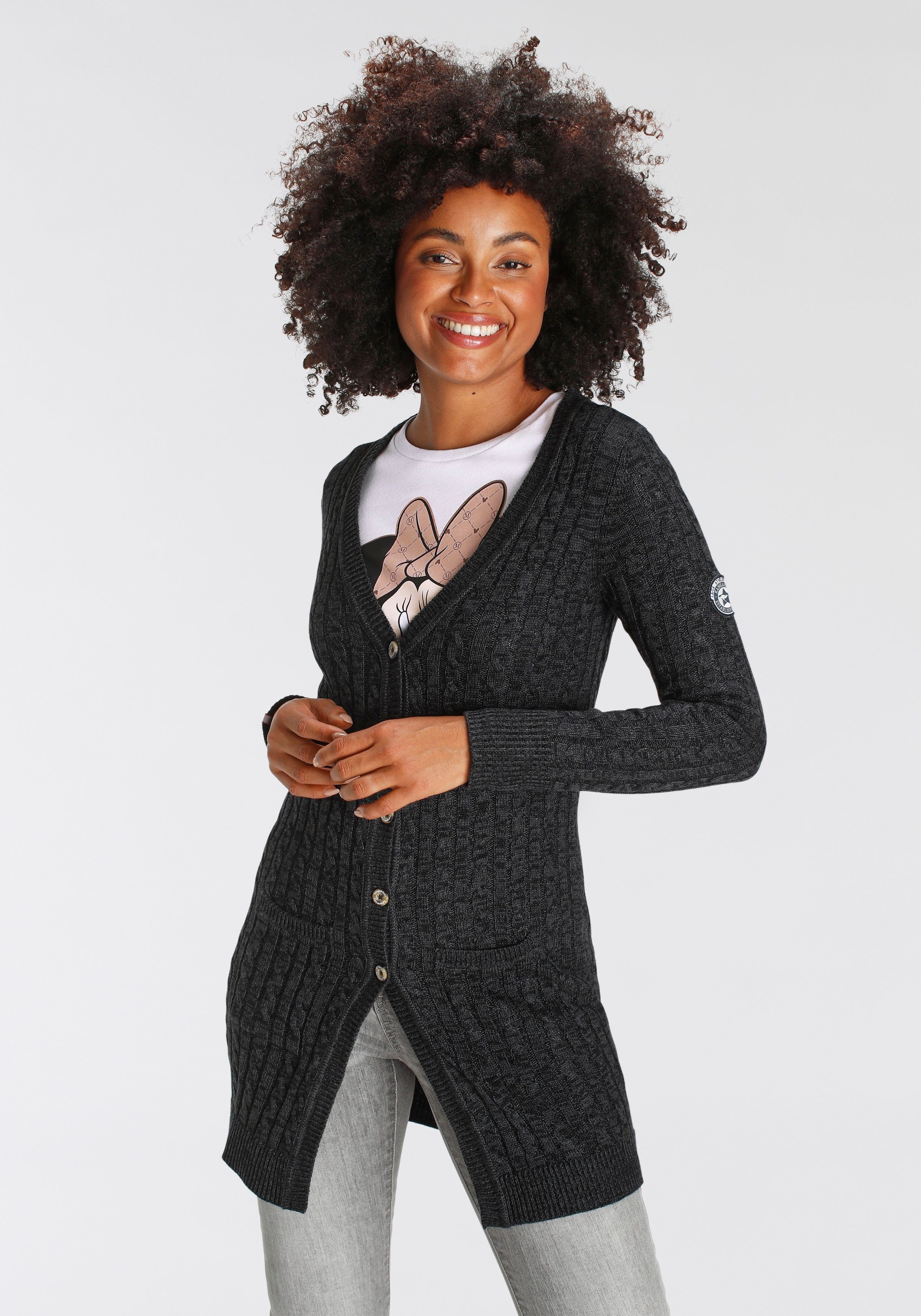 KangaROOS Longstrickjacke mit trendigem Zopfmuster und Taschen günstig online kaufen