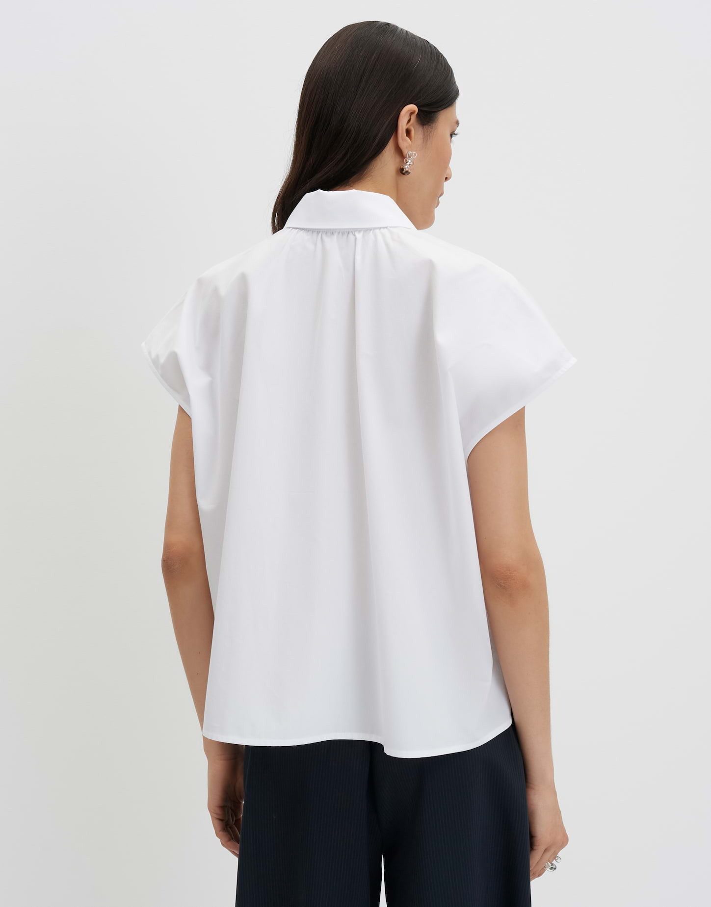 someday Kurzarmbluse Zusanna aus Baumwolle mit leichter Transparenz Lockere Silhouette mit feiner Kräuselung