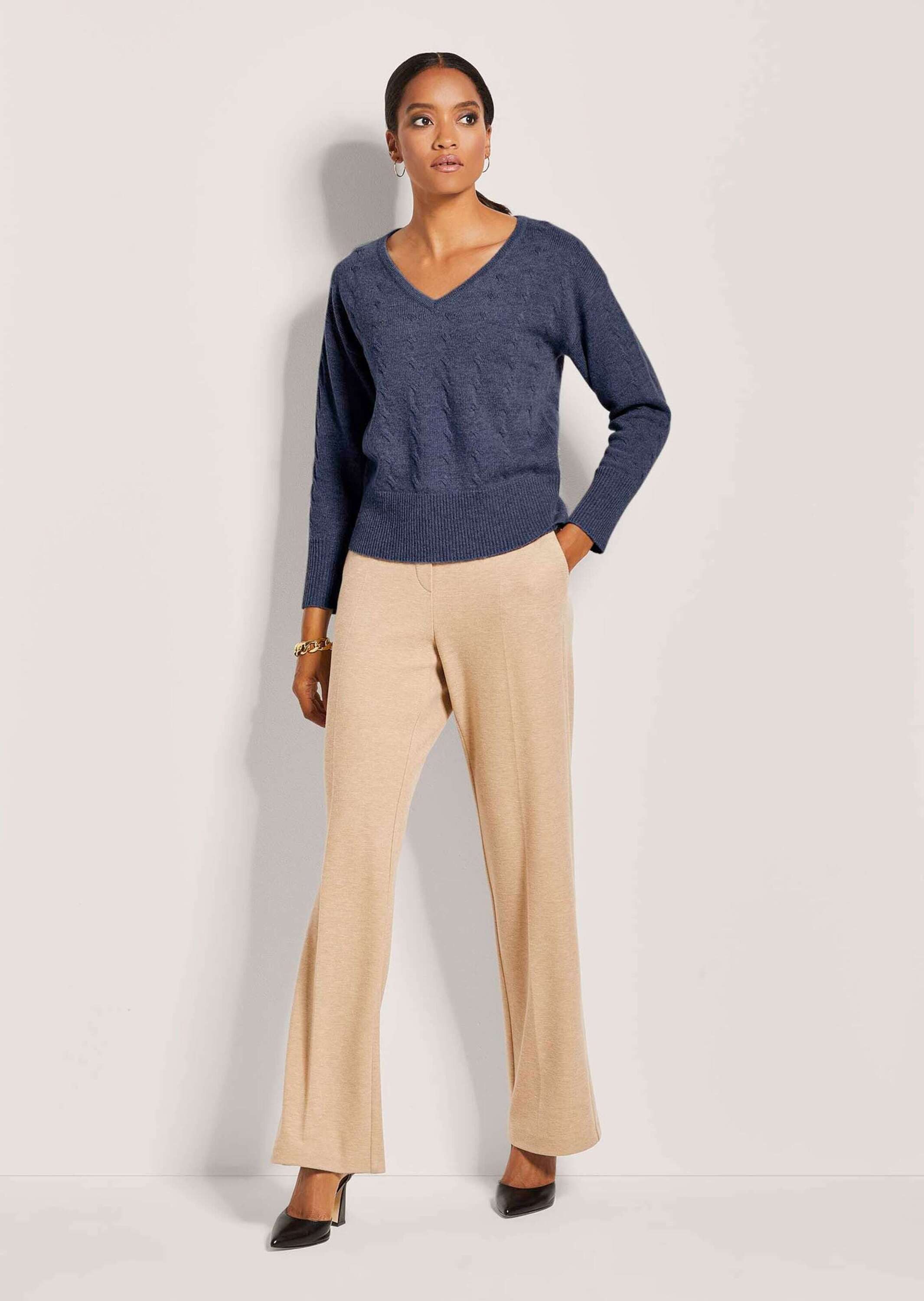 MADELEINE Strickpullover V-Pullover mit Zopfmuster günstig online kaufen