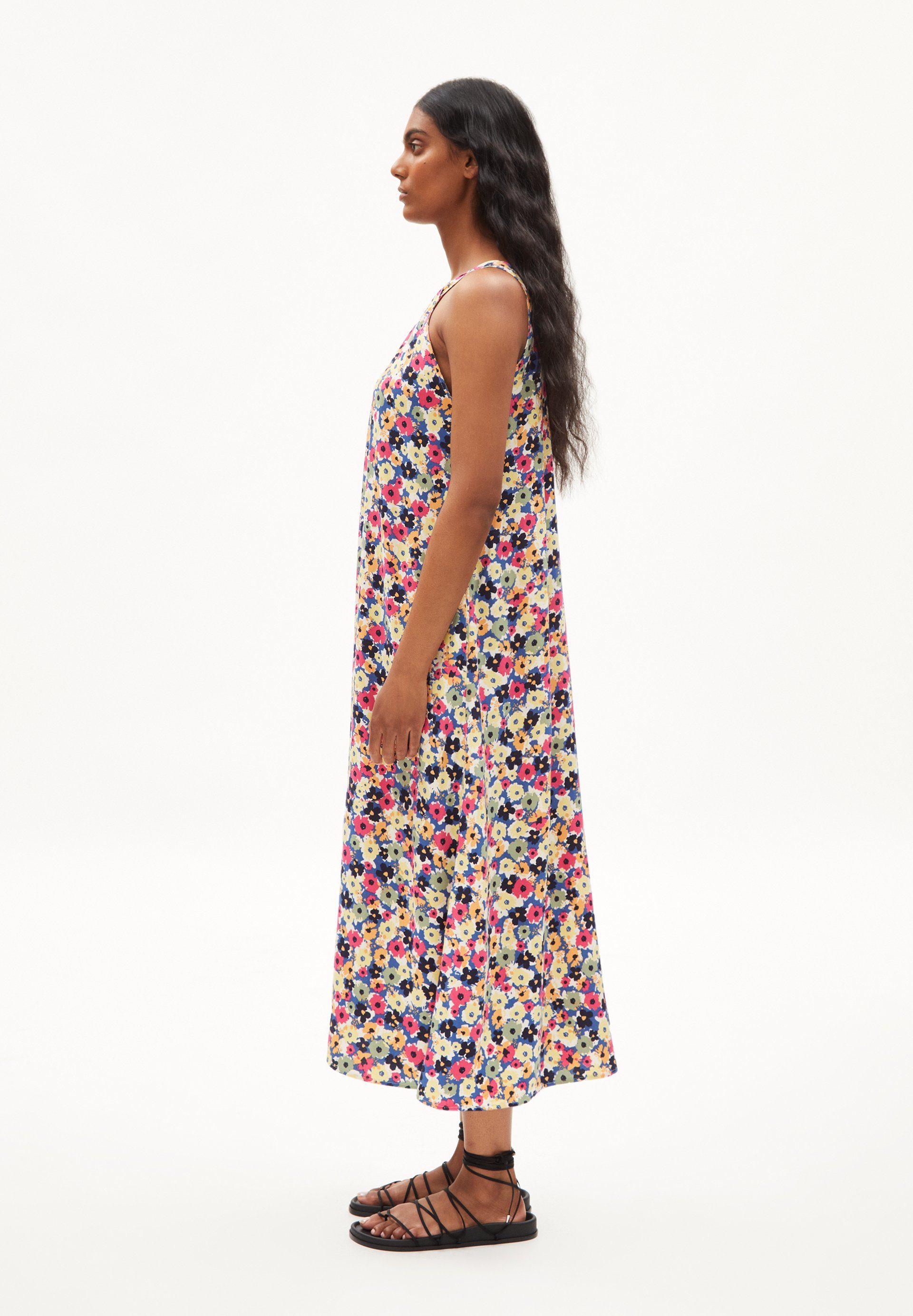 Armedangels Maxikleid THORAA PAINTED BLOOM Regular Fit