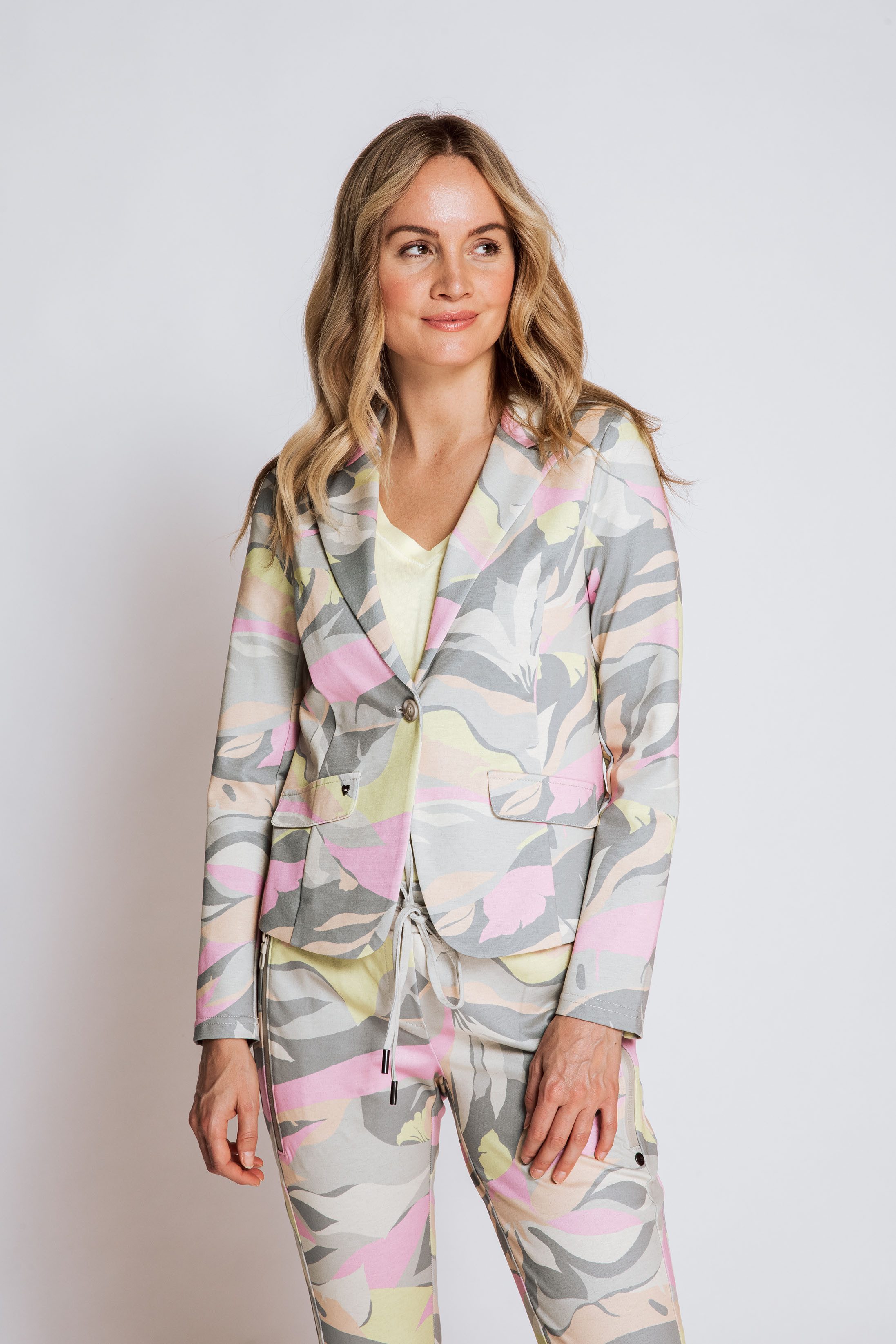 Zhrill Kurzblazer ZHBETSY günstig online kaufen