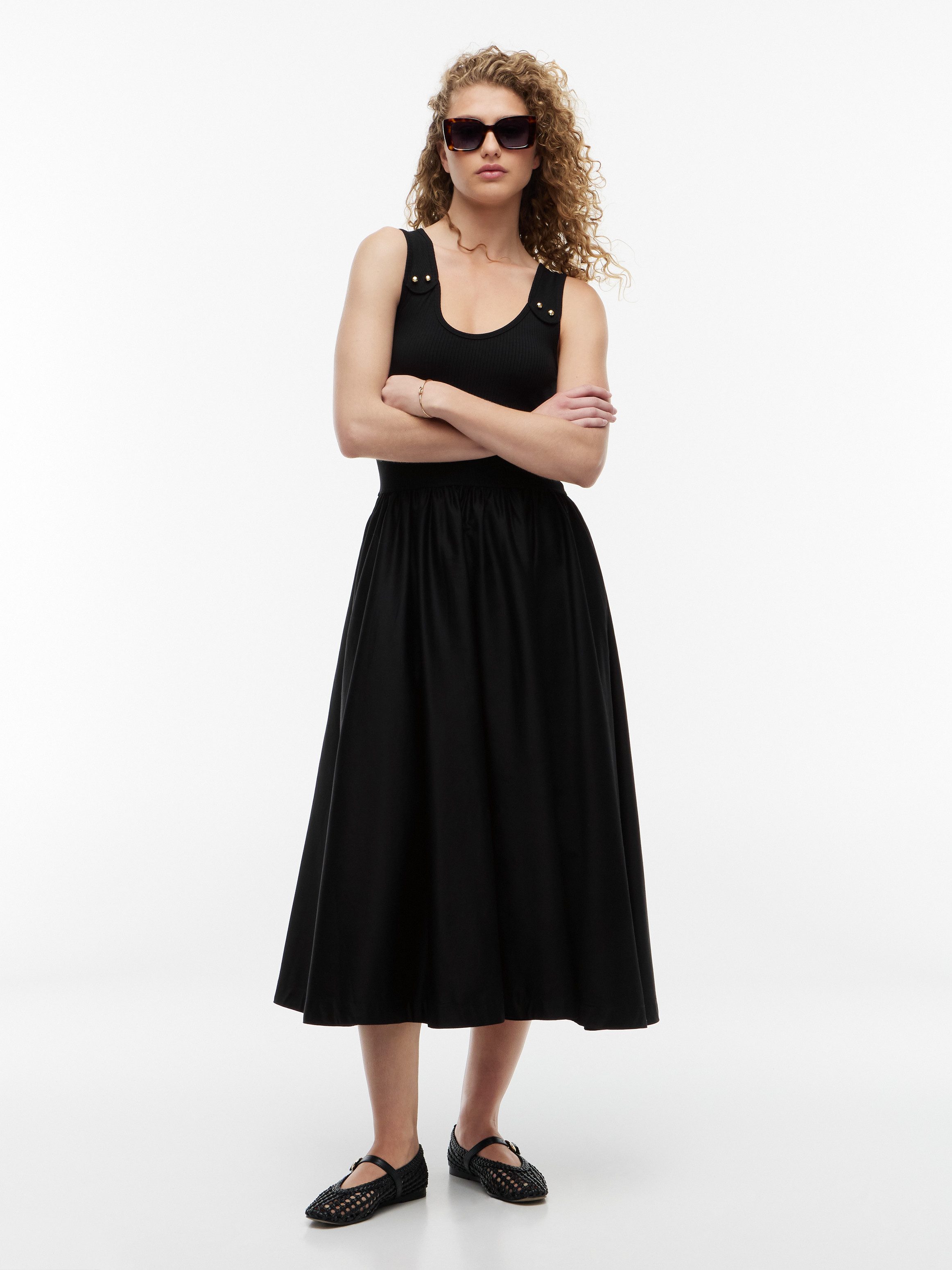 Tommy Hilfiger A-Linien-Kleid 5X2 RIB MIX MEDIA DRESS Baumwollmischung, figurbetont, Oberteil in gerippter Struktur
