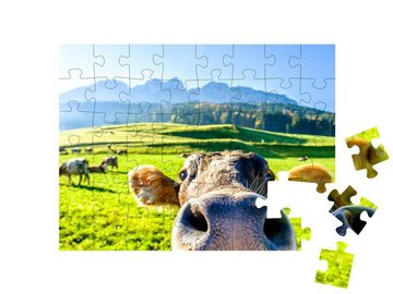 puzzleYOU Puzzle Neugierige Kuh, 48 Puzzleteile, puzzleYOU-Kollektionen Tiere, Leicht, 500 Teile, 2000 Teile