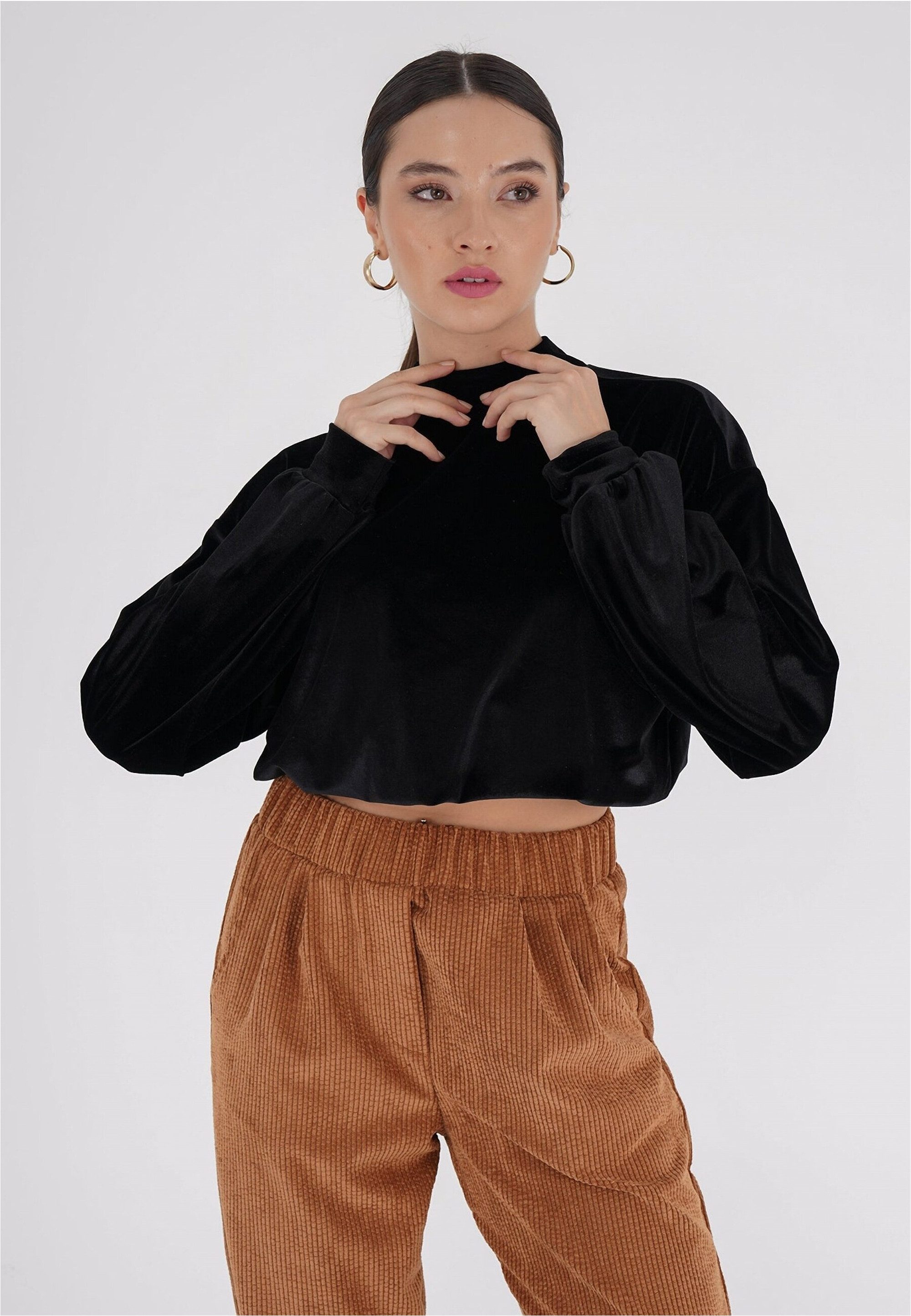 freshlions Klassische Bluse Remy (1-tlg) mit Knopfleiste im Nacken