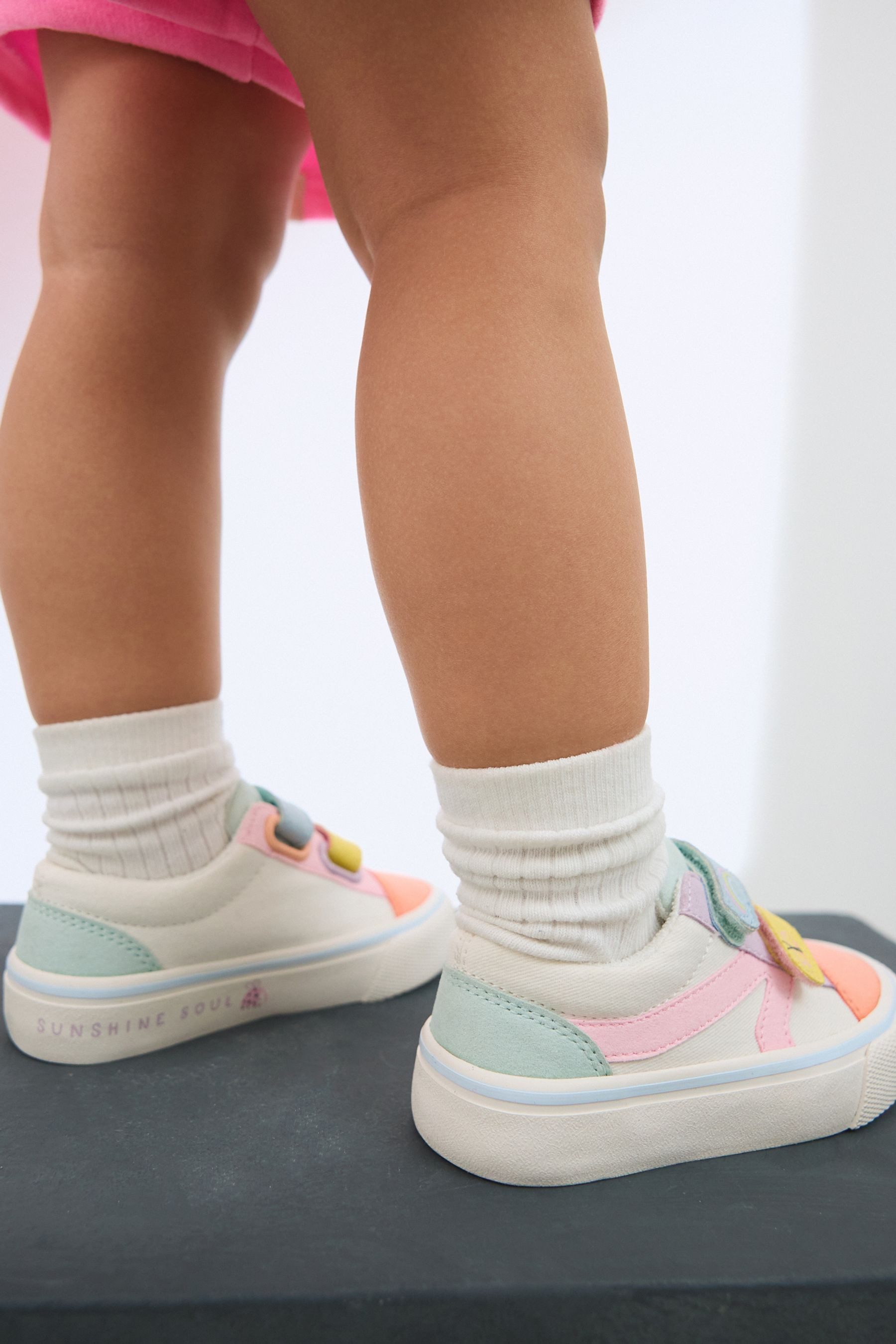 Next Sneaker mit Klettverschlussriemen und Print günstig online kaufen