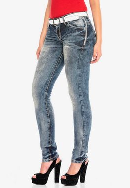 Cipo & Baxx Bequeme Jeans mit bestickten Knopfverschluss-Taschen in Skinny-Fit