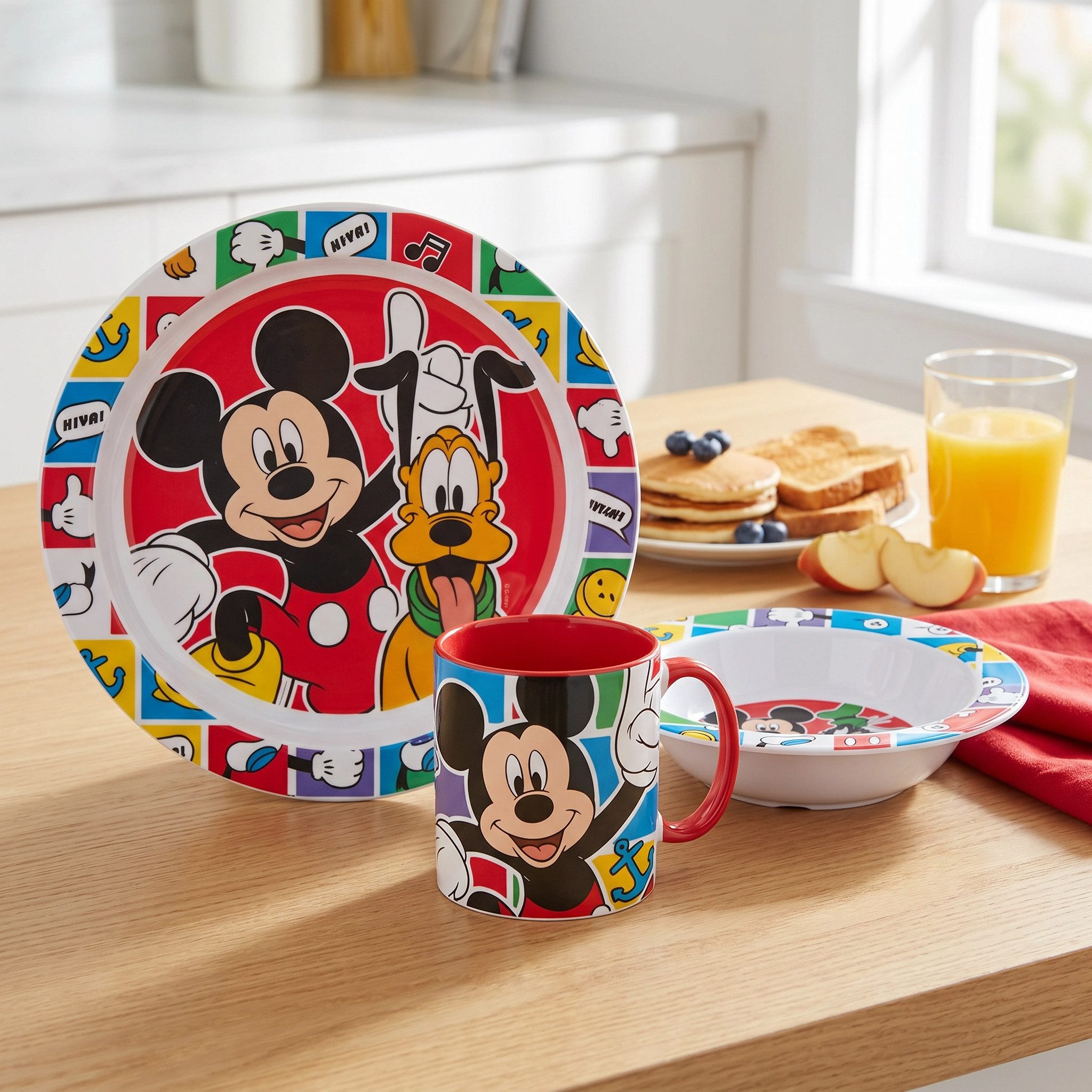 Disney Mickey Mouse Kindergeschirr-Set Mickey Maus Pluto Goofy Kinder Geschirr-Set 3 teilig (3-tlg), 1 Personen, Kuststoff, Becher Teller Schüssel
