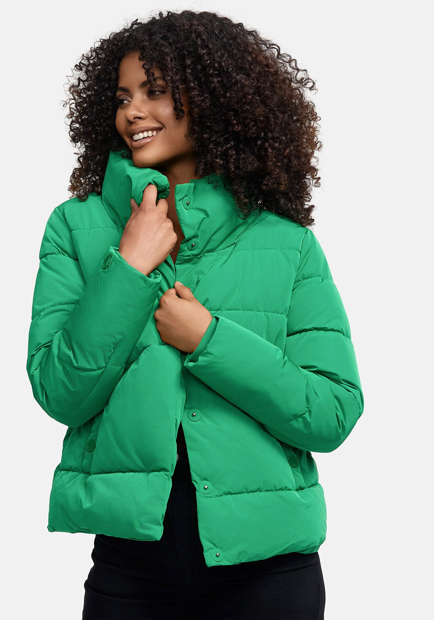 Marikoo Winterjacke Jalliaa mit schönem Steppdesign