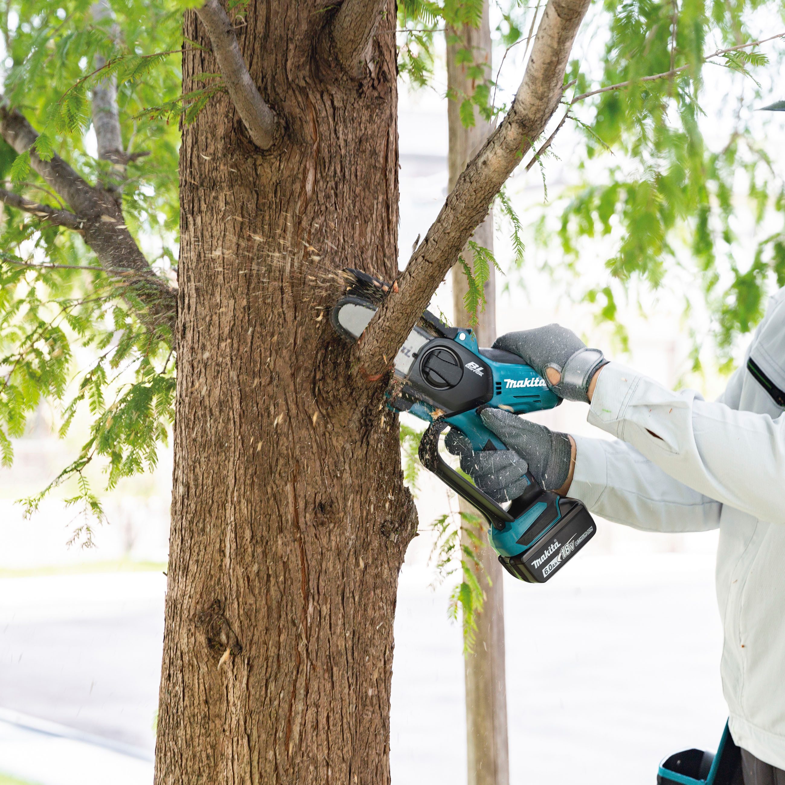 Makita Akku-Säge Akku-Astsäge »DUC101Z«, ohne Akku günstig online kaufen