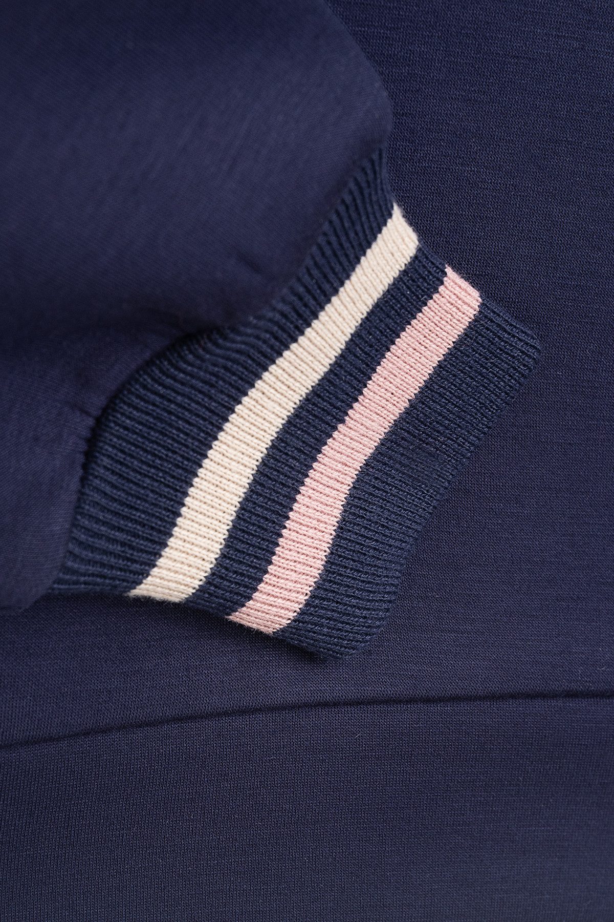 DANAMADE Sweatshirt DBRENDA (1-tlg) Klassisches Sweatshirt in Navy