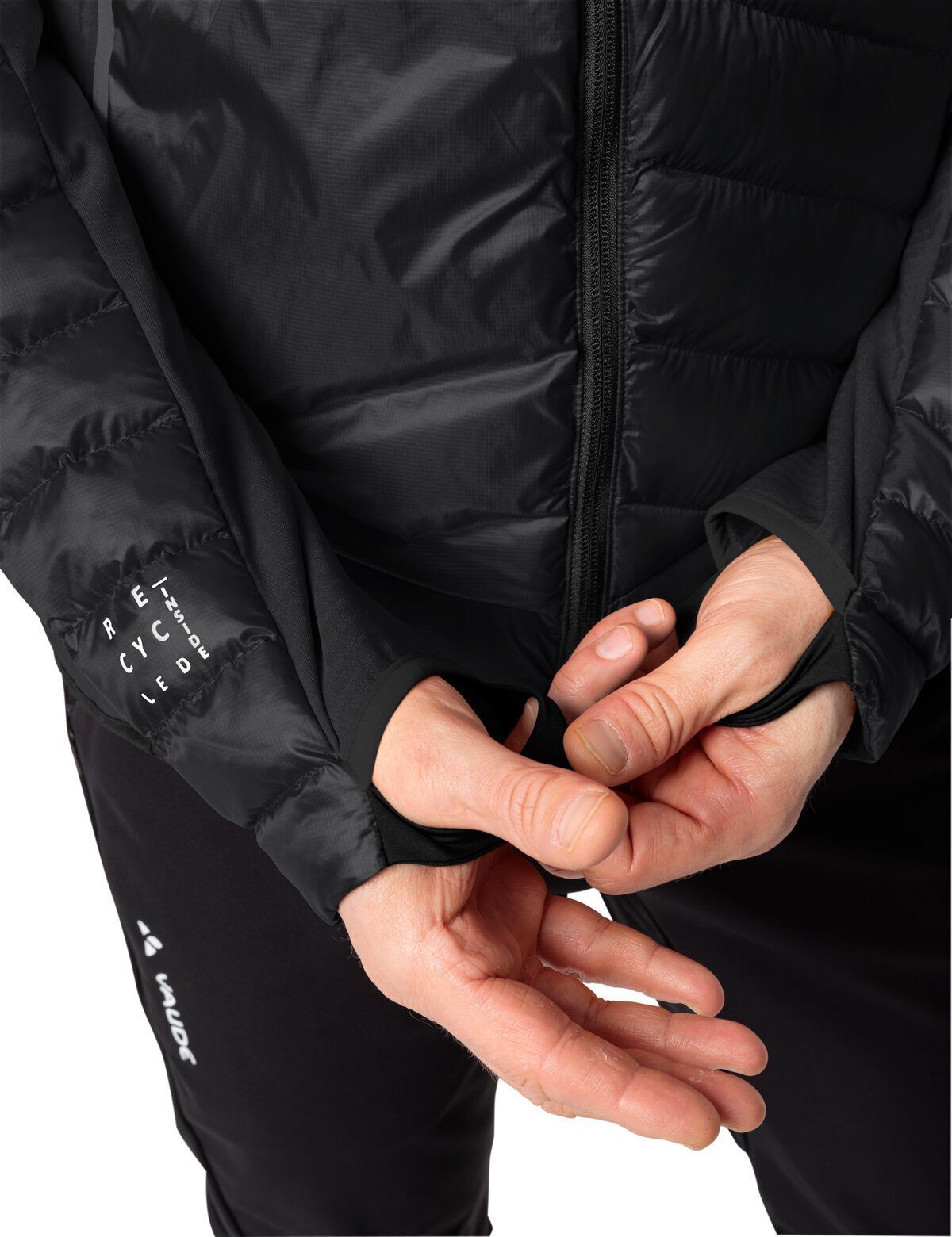 VAUDE Outdoorjacke Men's Sesvenna Pro Jacket black Klimaneutral kompensiert II (1-St)
