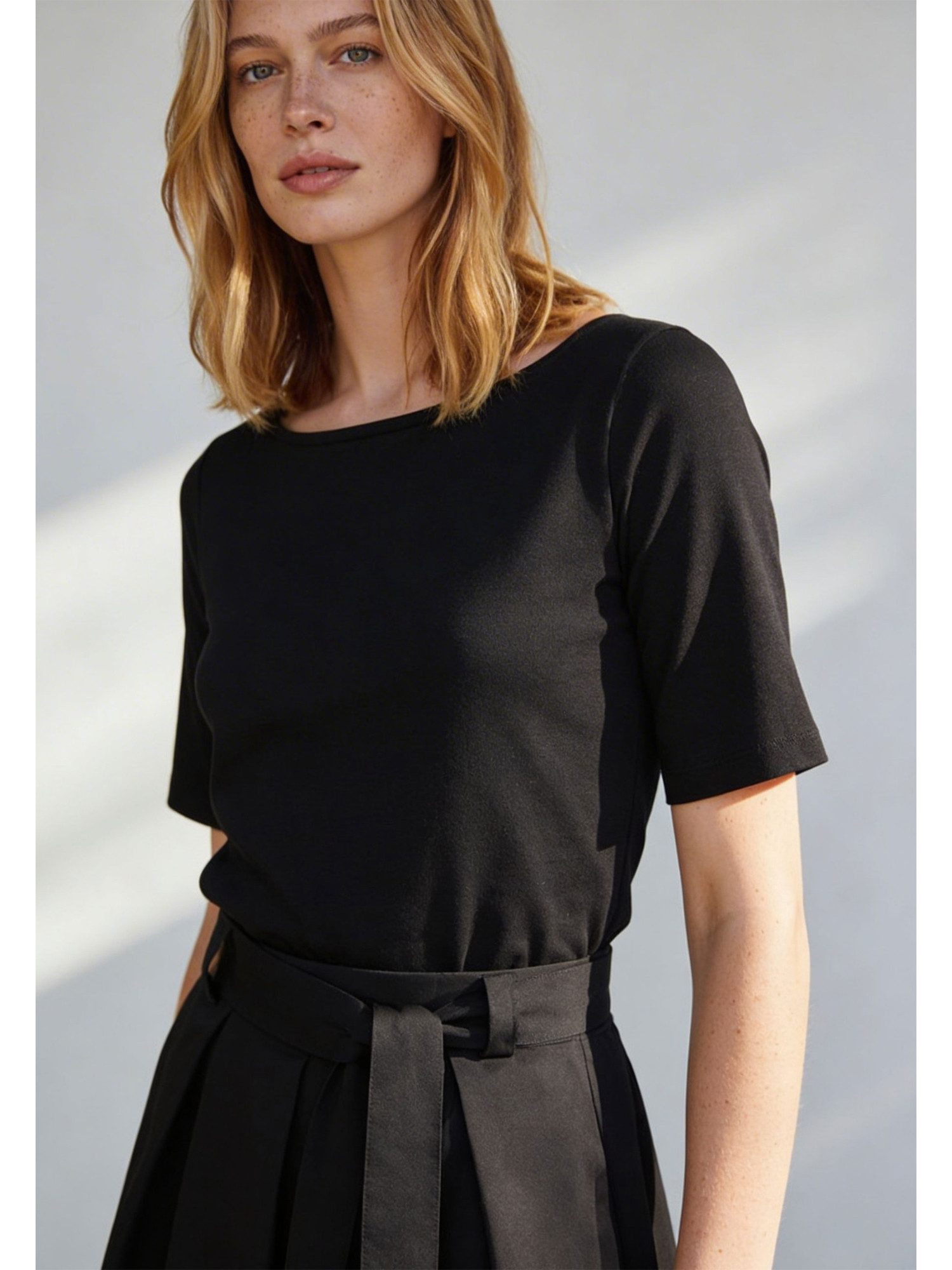 MORE&MORE Kurzarmshirt klassisches Basic-Kurzarmshirt