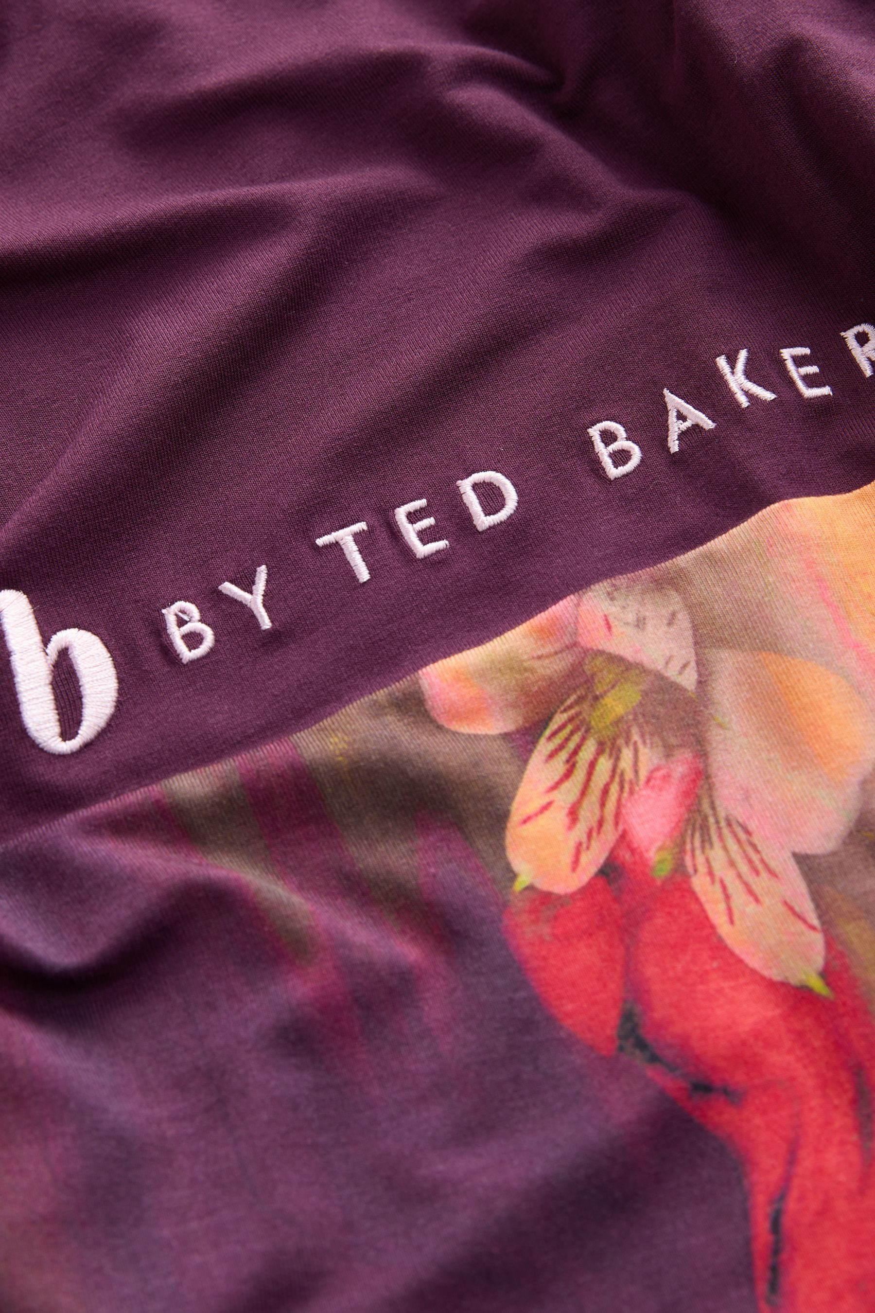 B by Ted Baker Nachthemd Baker by Ted Baker Schlaf-T-Shirt mit Blumen-Print günstig online kaufen