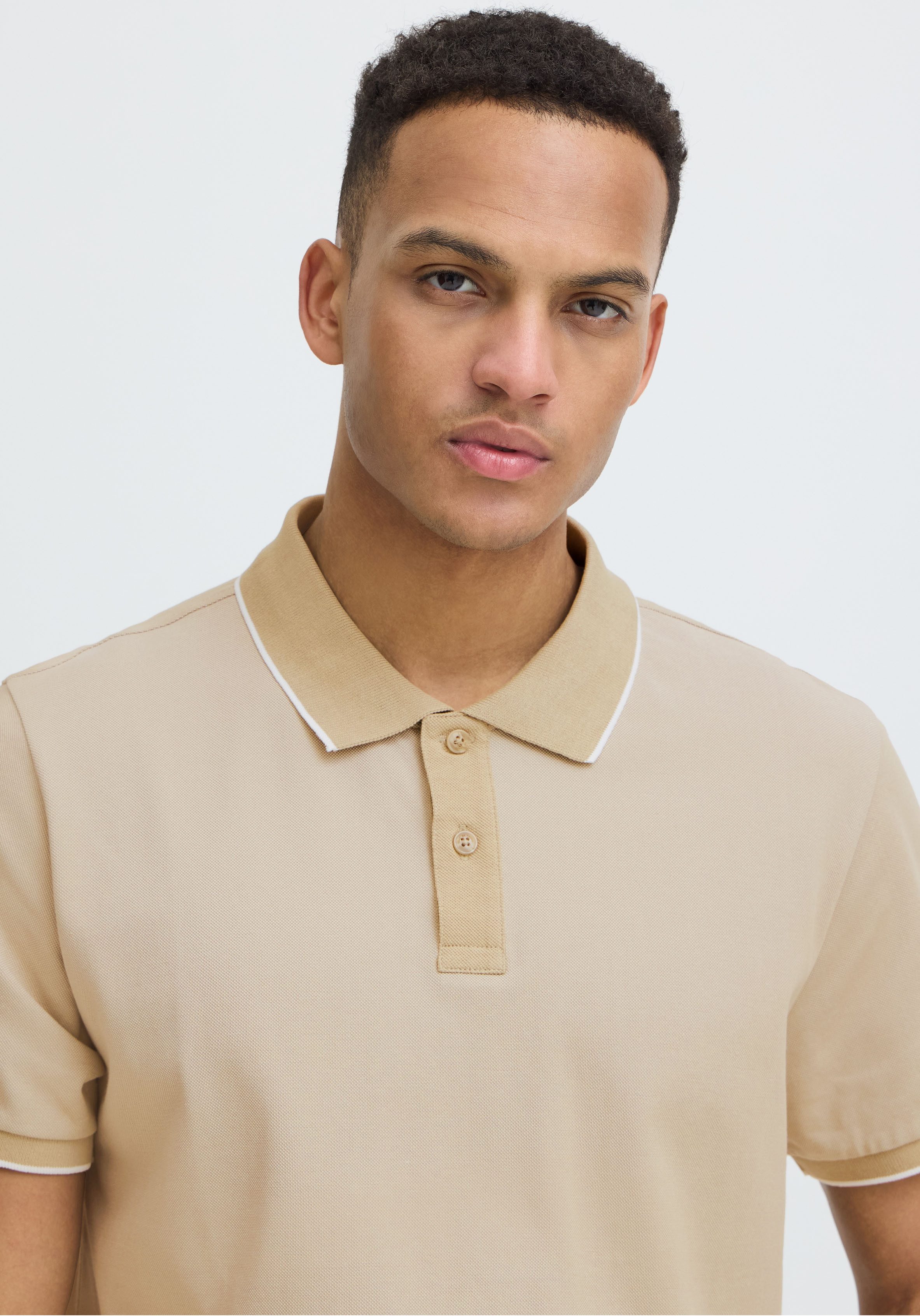 Blend Poloshirt BHGILBERT POLO S/S aus Baumwollmischung, Regular Fit, mit kurzer Knopfleiste, unifarben – Bild 3 von 5