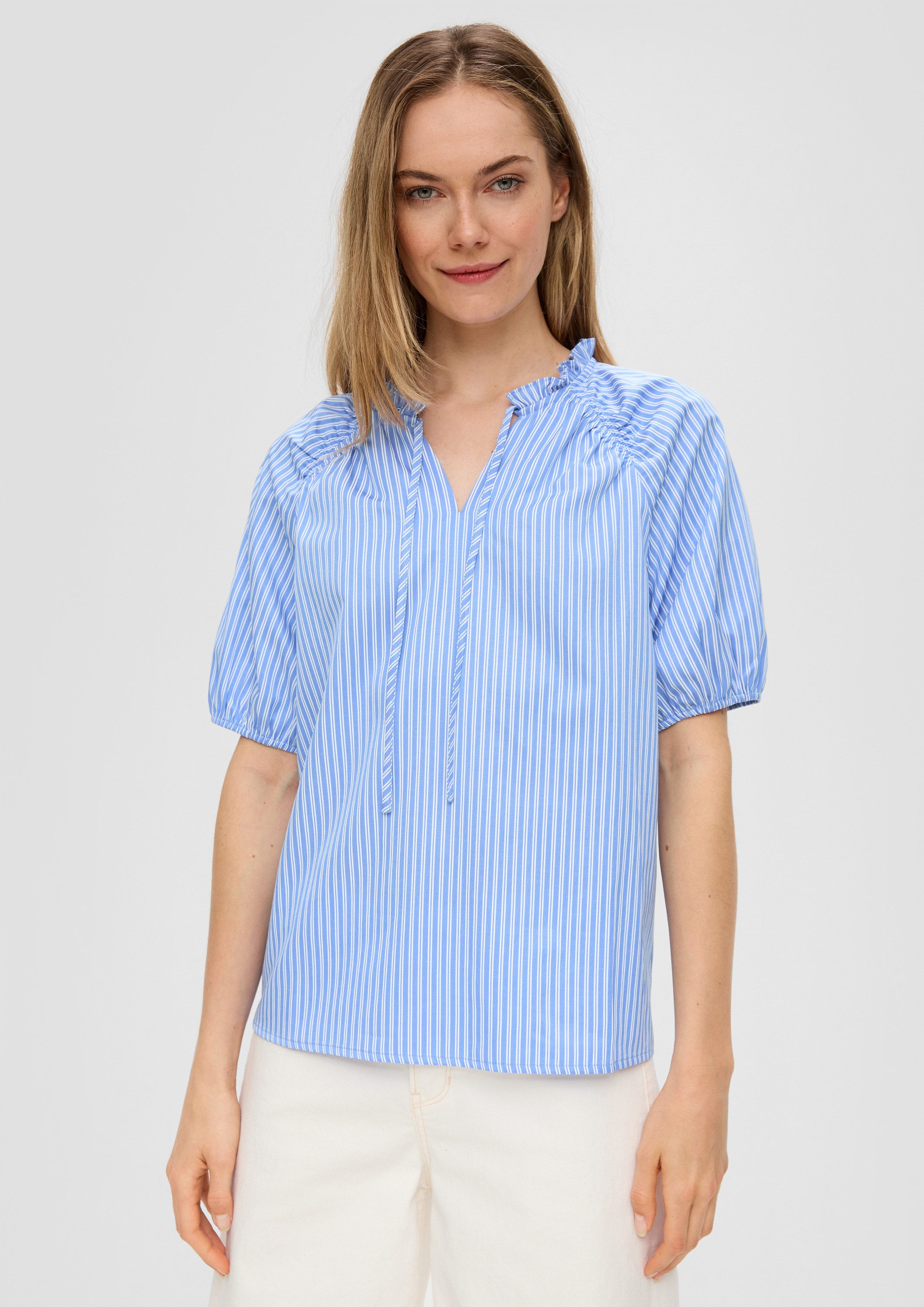 s.Oliver Kurzarmbluse Bluse Gestreifte Relaxed-Fit-Bluse mit Rüschendetails