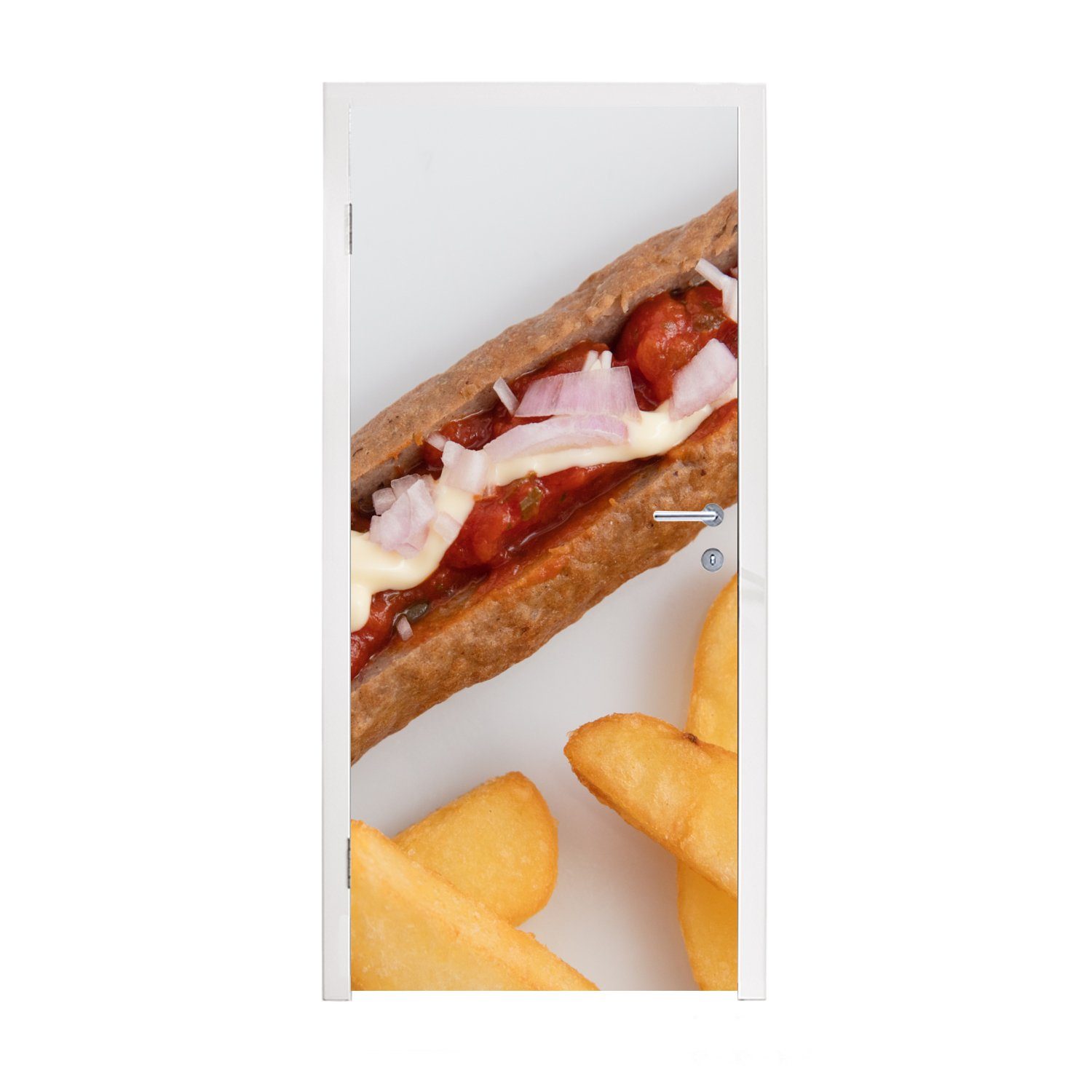 MuchoWow Türtapete Gesegnete Frikandelspezialität mit Pommes frites auf einem weißen, Matt, bedruckt, (1 St), Fototapete für Tür, Türaufkleber, 75x205 cm