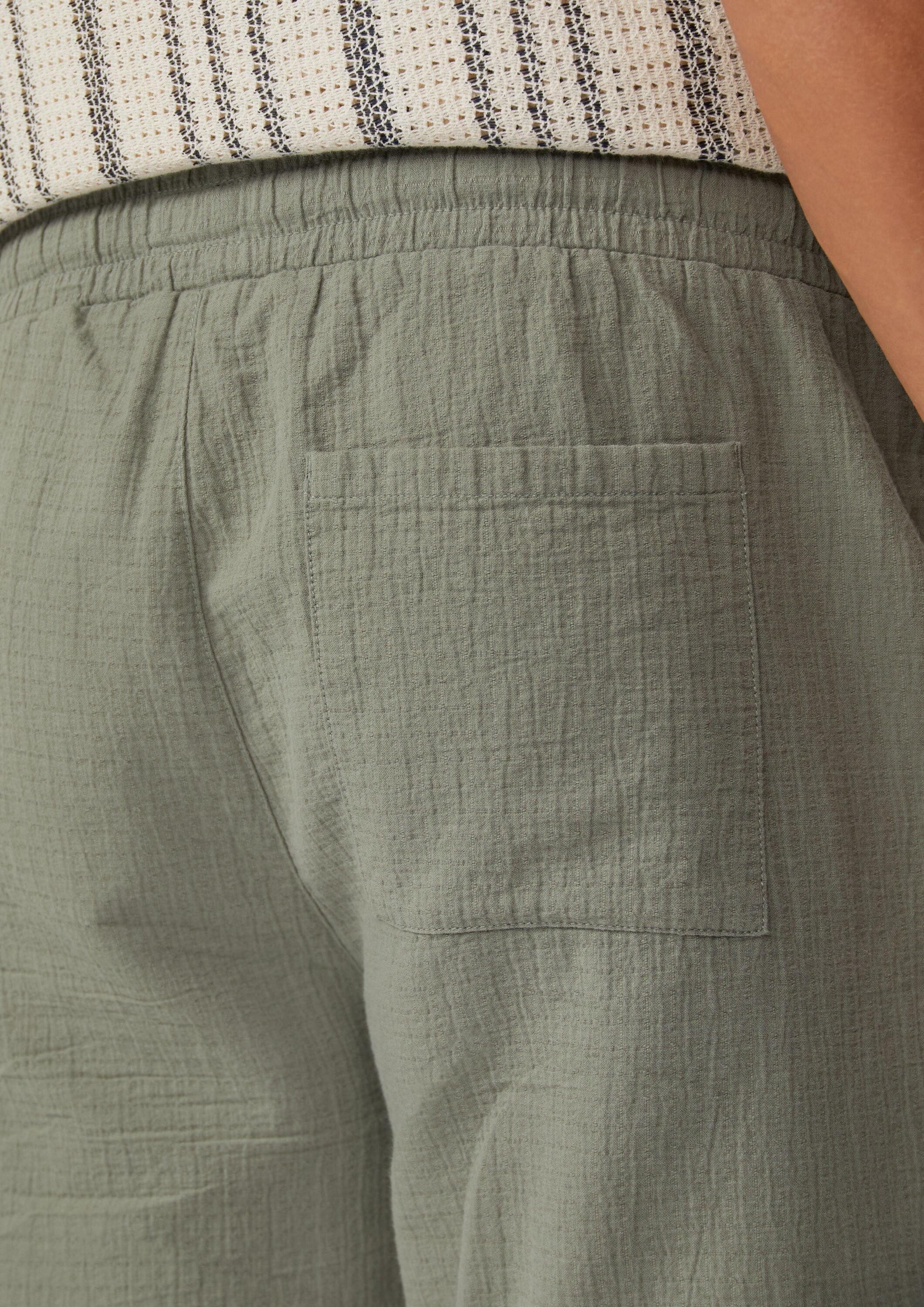 QS Shorts Bermuda Shorts aus Strukturkrepp