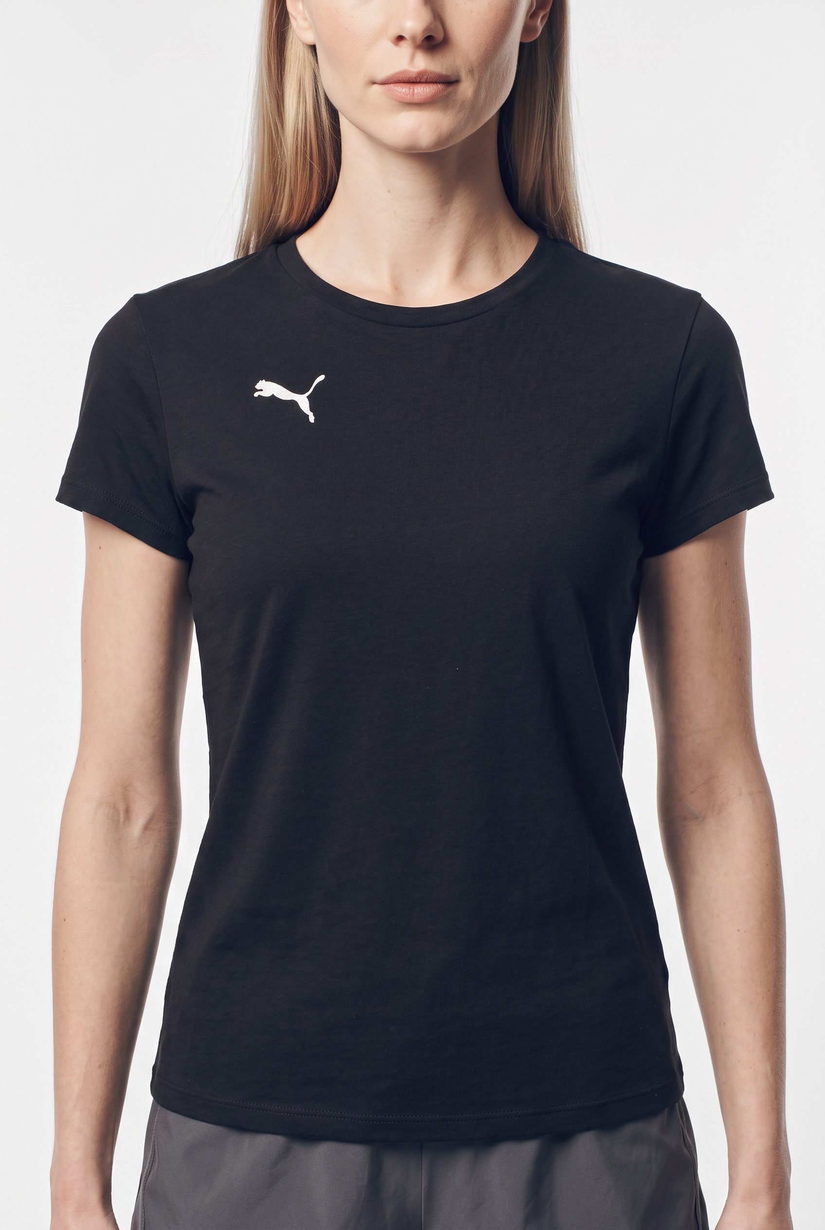 PUMA Trainingsshirt TEAMGOAL CASUALS TEE WMN T-Shirt, mit Rundhalsausschnitt, mit Kurzarm, für Sportmode
