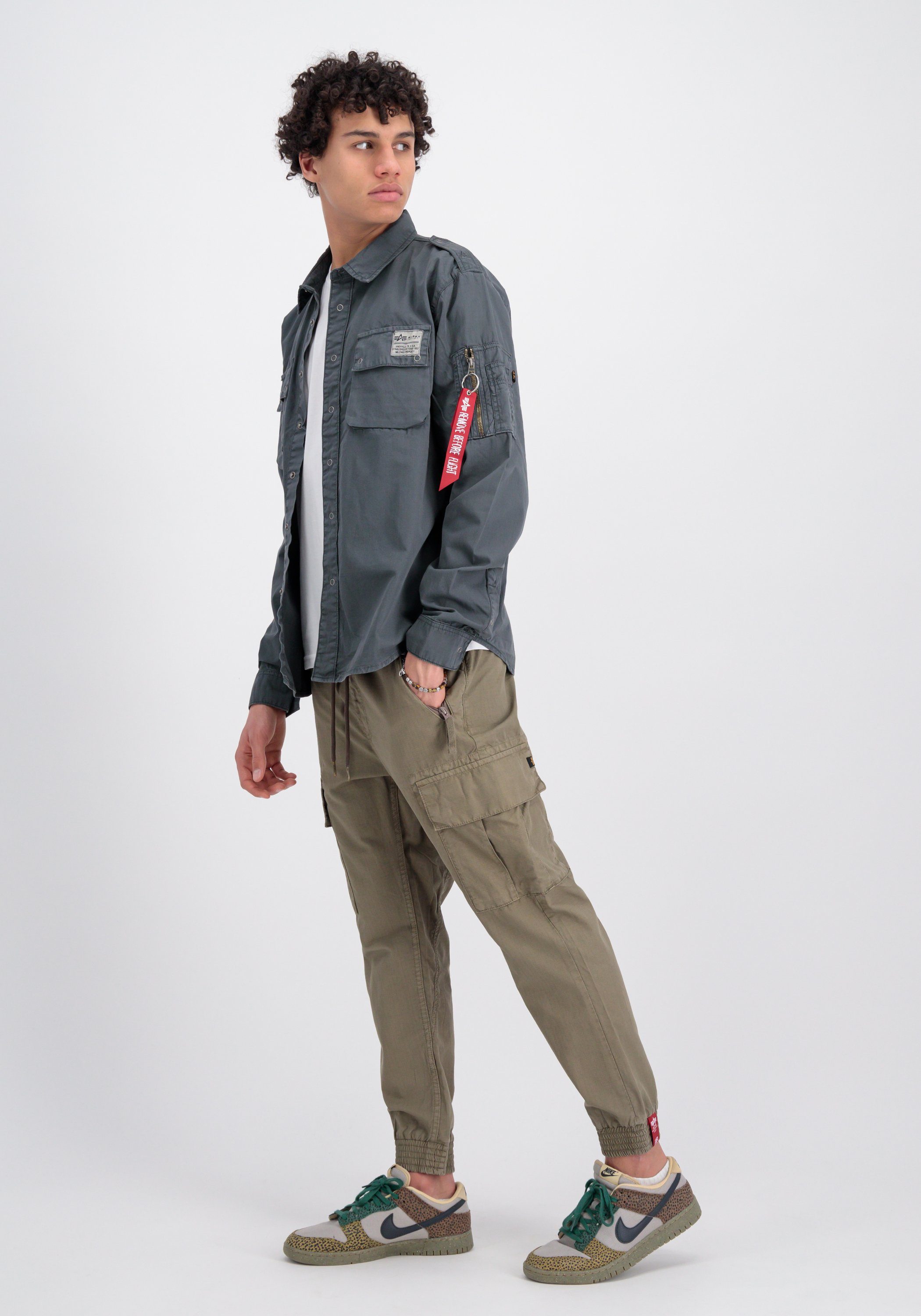 Alpha Industries Oversize-Shirt Urban Military Shirt – Bild 4 von 5