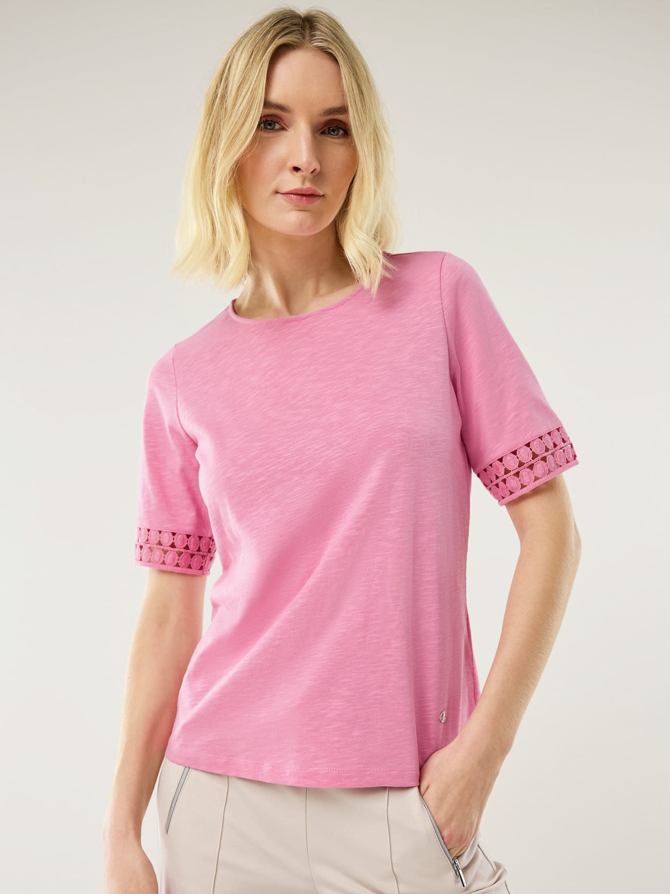 Walbusch T-Shirt Damen Baumwollshirt Dekospitze T-Shirt Rundhals Kurzarm Regular-Fit Halbarm, Rundhals
