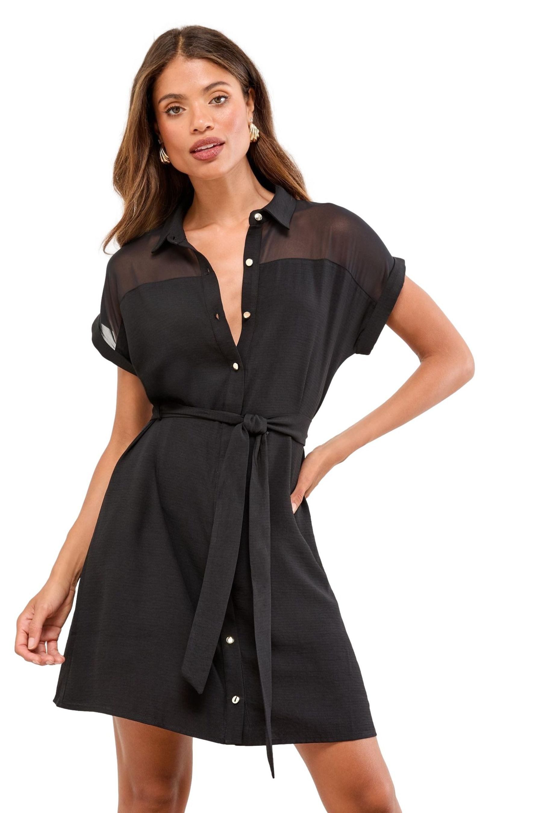 LIPSY Minikleid Lipsy Mini-Hemdkleid mit Gürtel und Mesheinsatz (1-tlg)